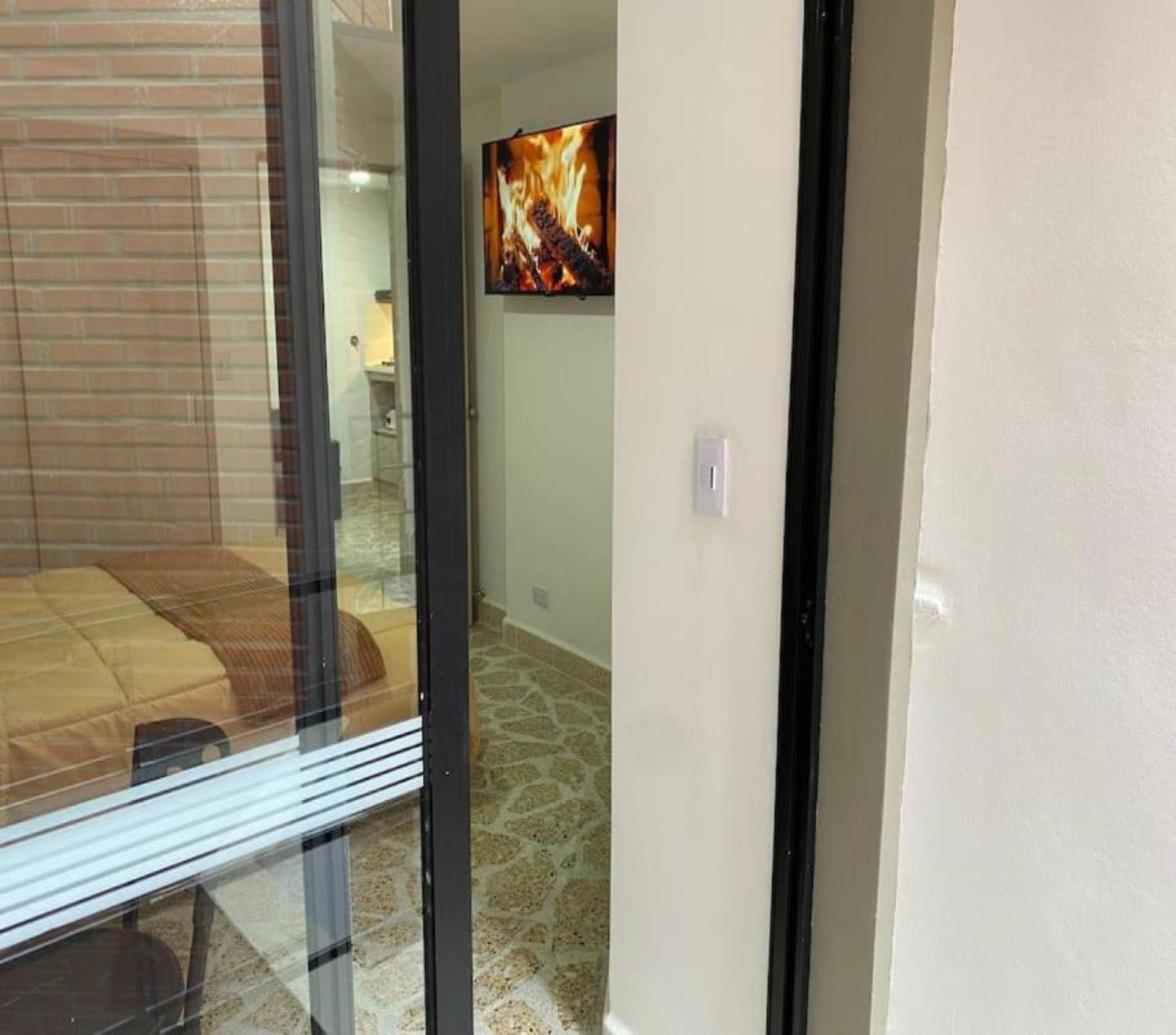 Loft Medellín Céntrico, cómodo y con parking 210