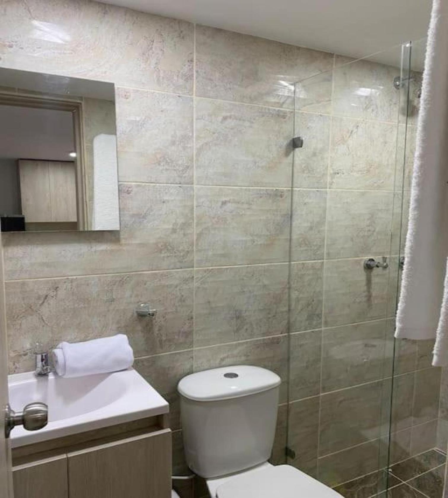 Loft Medellín Céntrico, cómodo y con parking 210