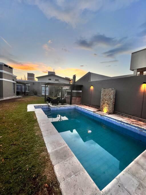 Espectacular casa en Chacras, con piscina y pool