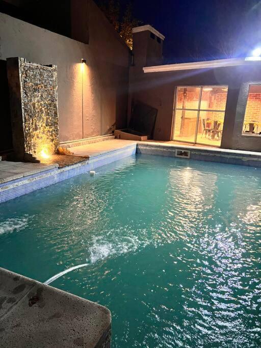 Espectacular casa en Chacras, con piscina y pool