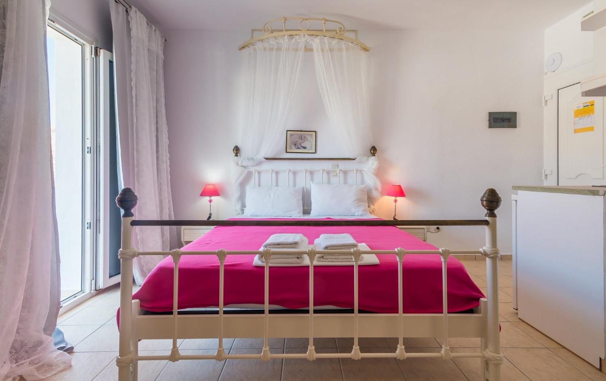 Irini studios photo 2