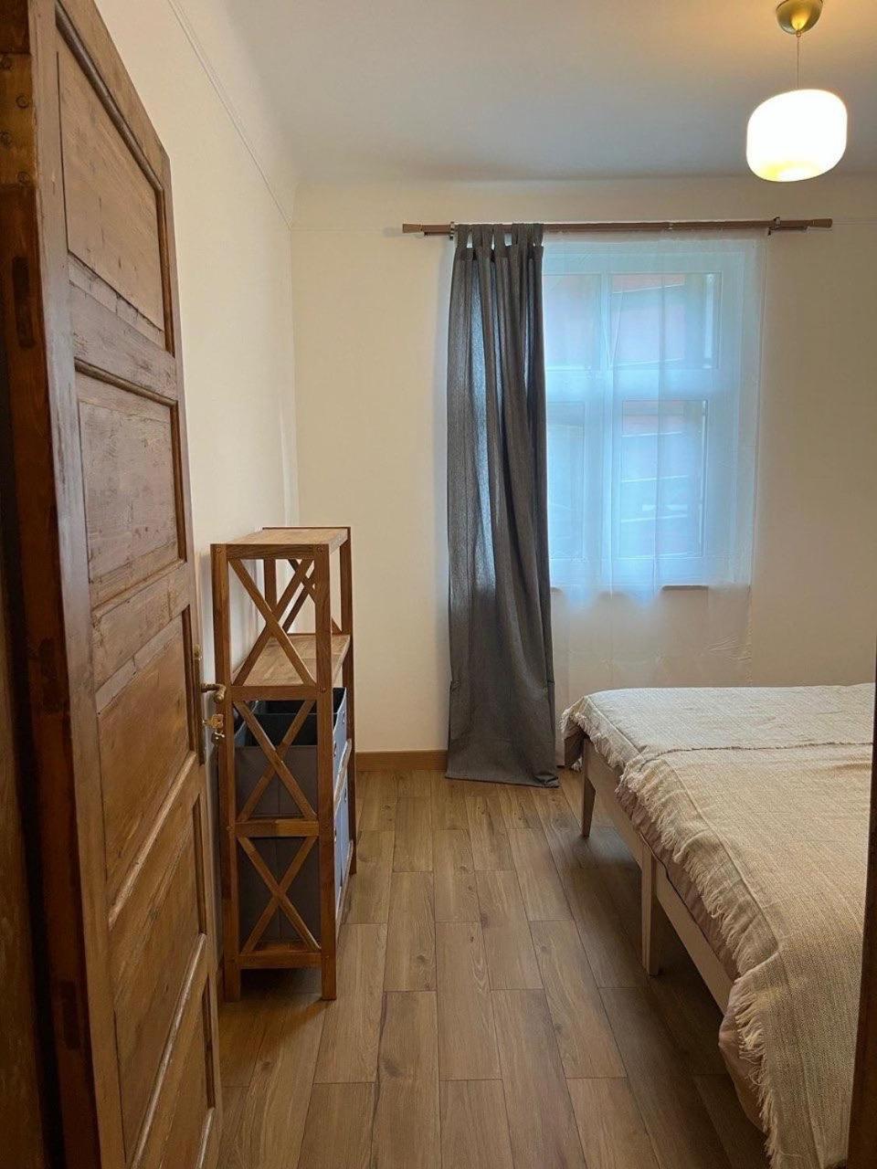Melluzi PARK apartment
