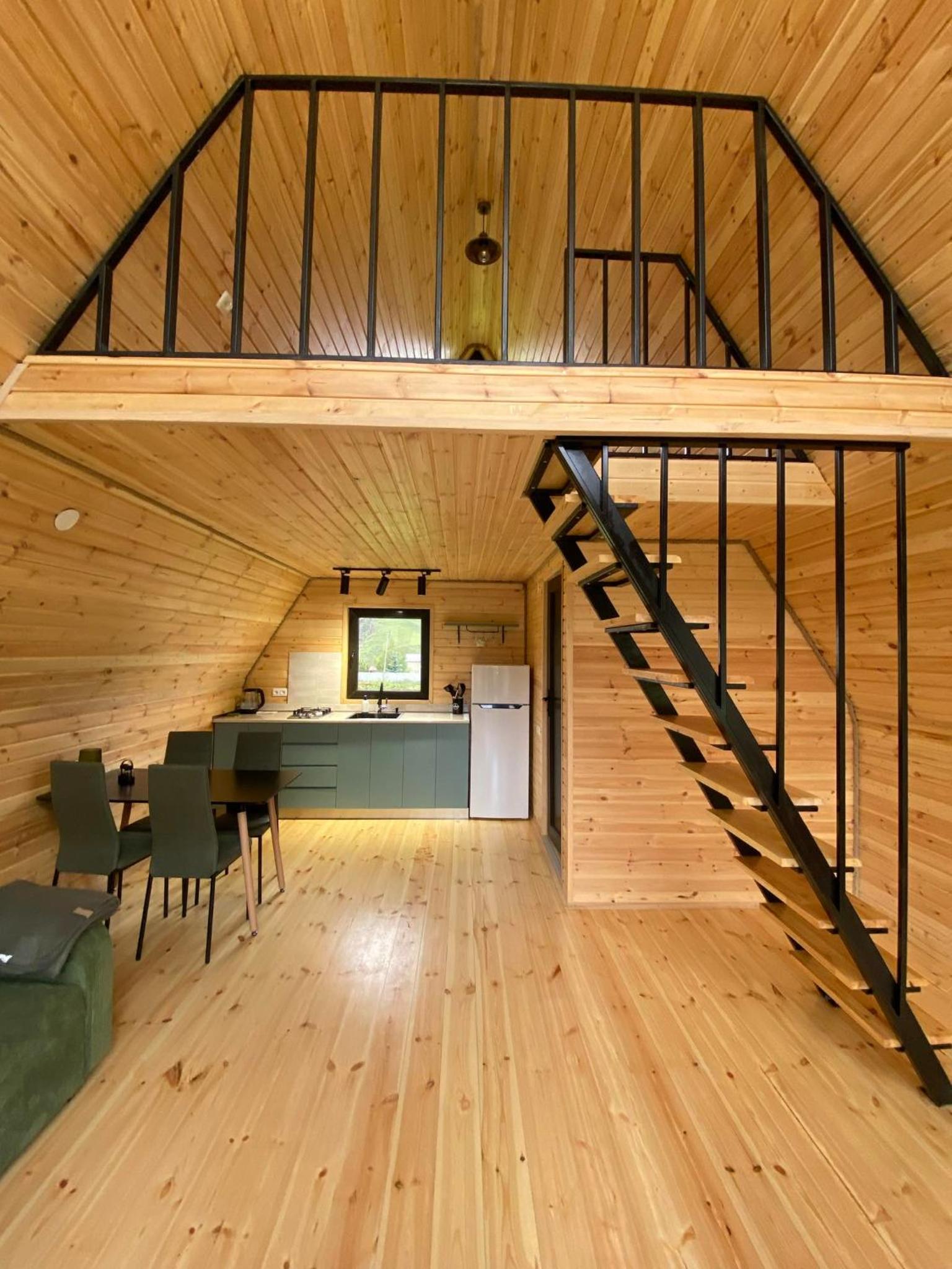 Kamara Cottages