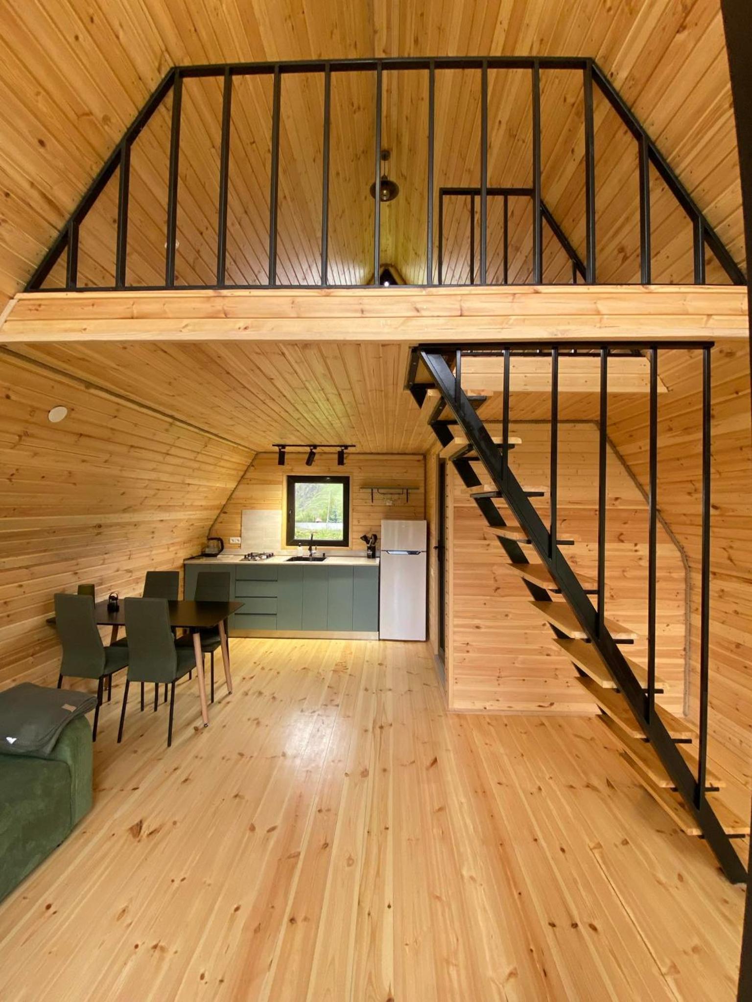 Kamara Cottages