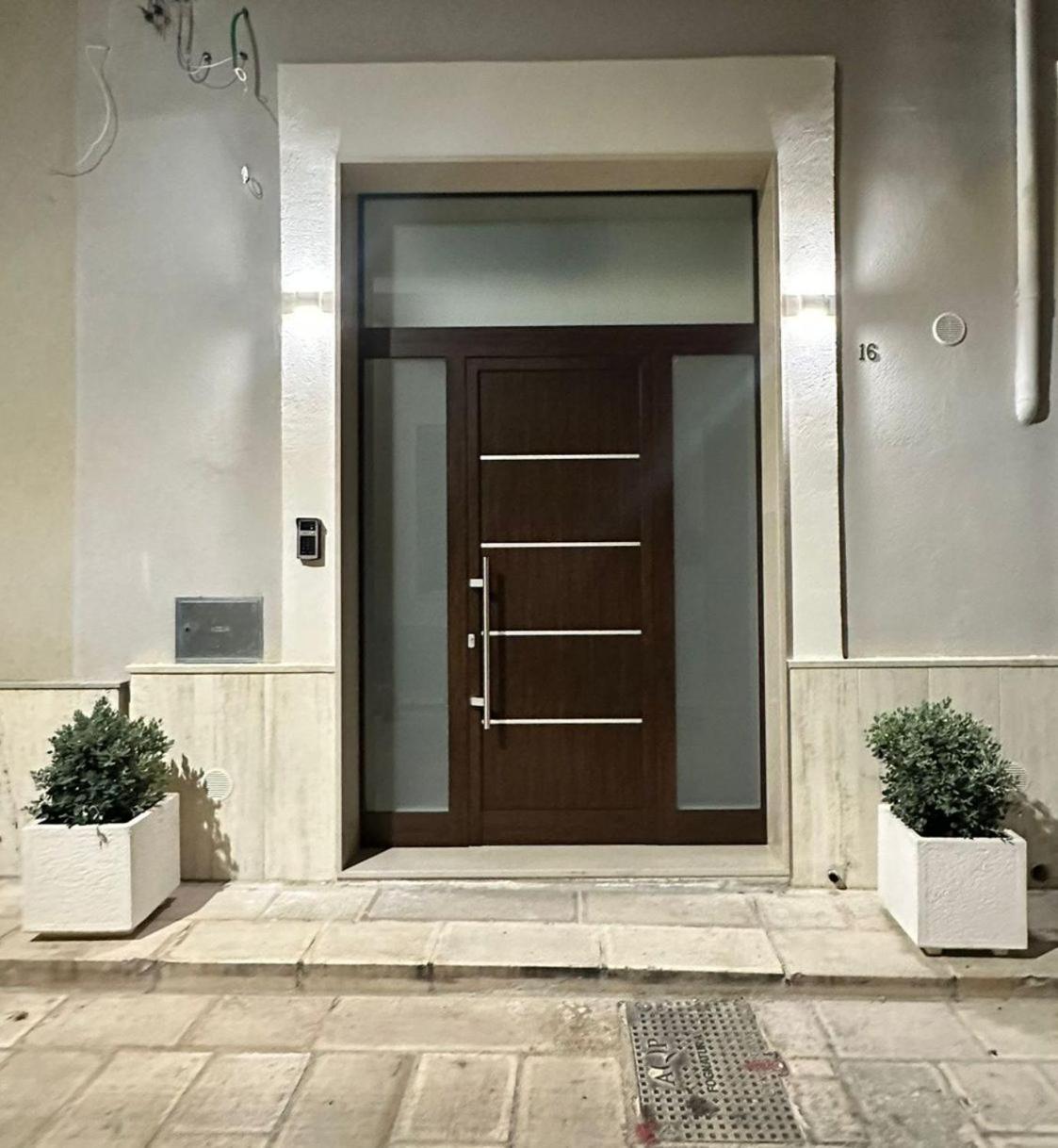 Hary Home Exclusive Rooms view 4