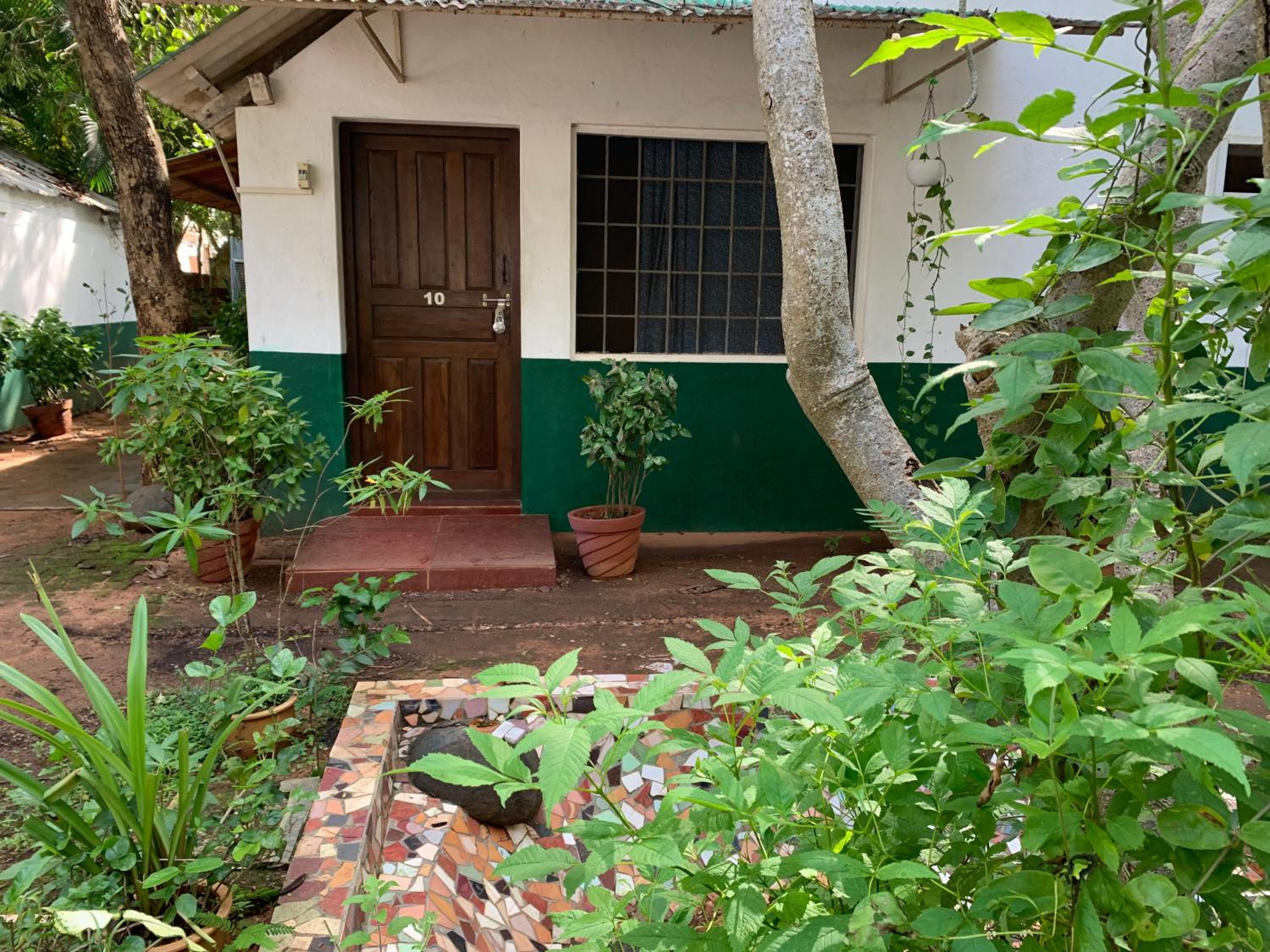 Discovery guest house view 4