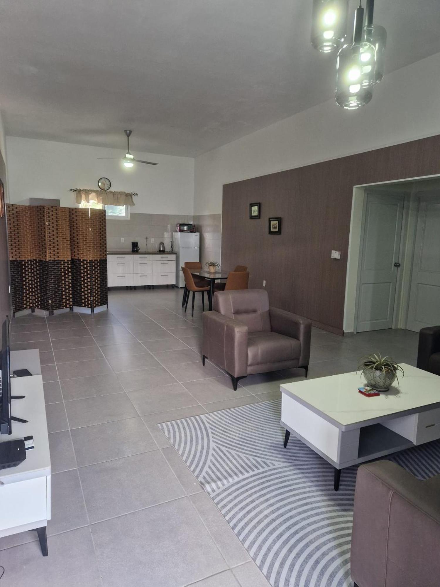 Viemerci veronica suite 9b
