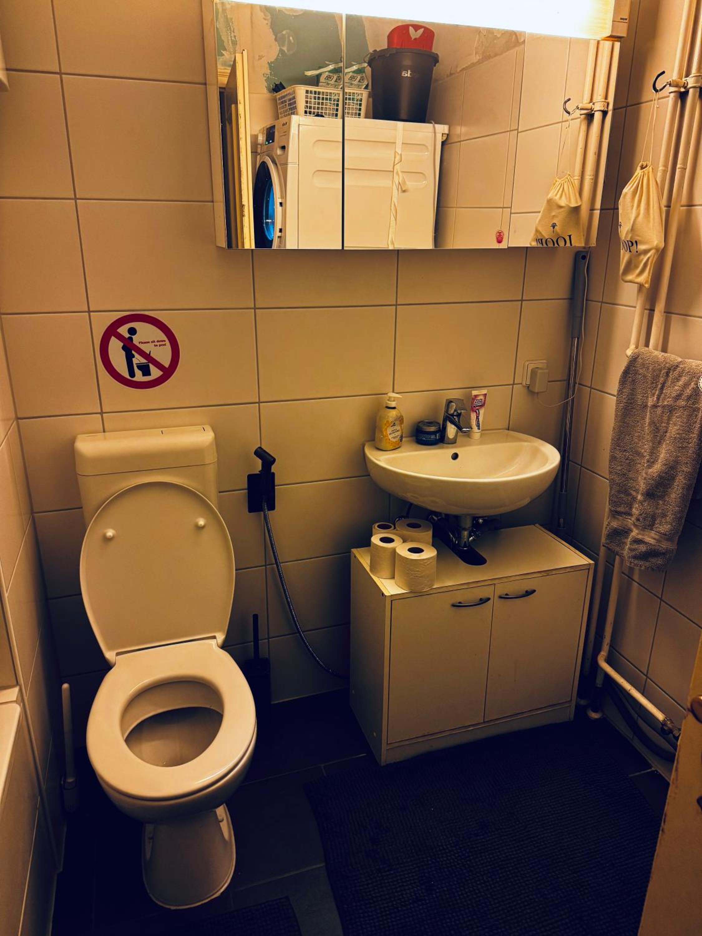 A cosy, super quiet room in Wedding