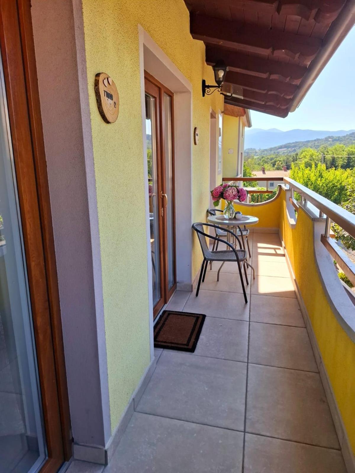 Apartments Štrancar wines