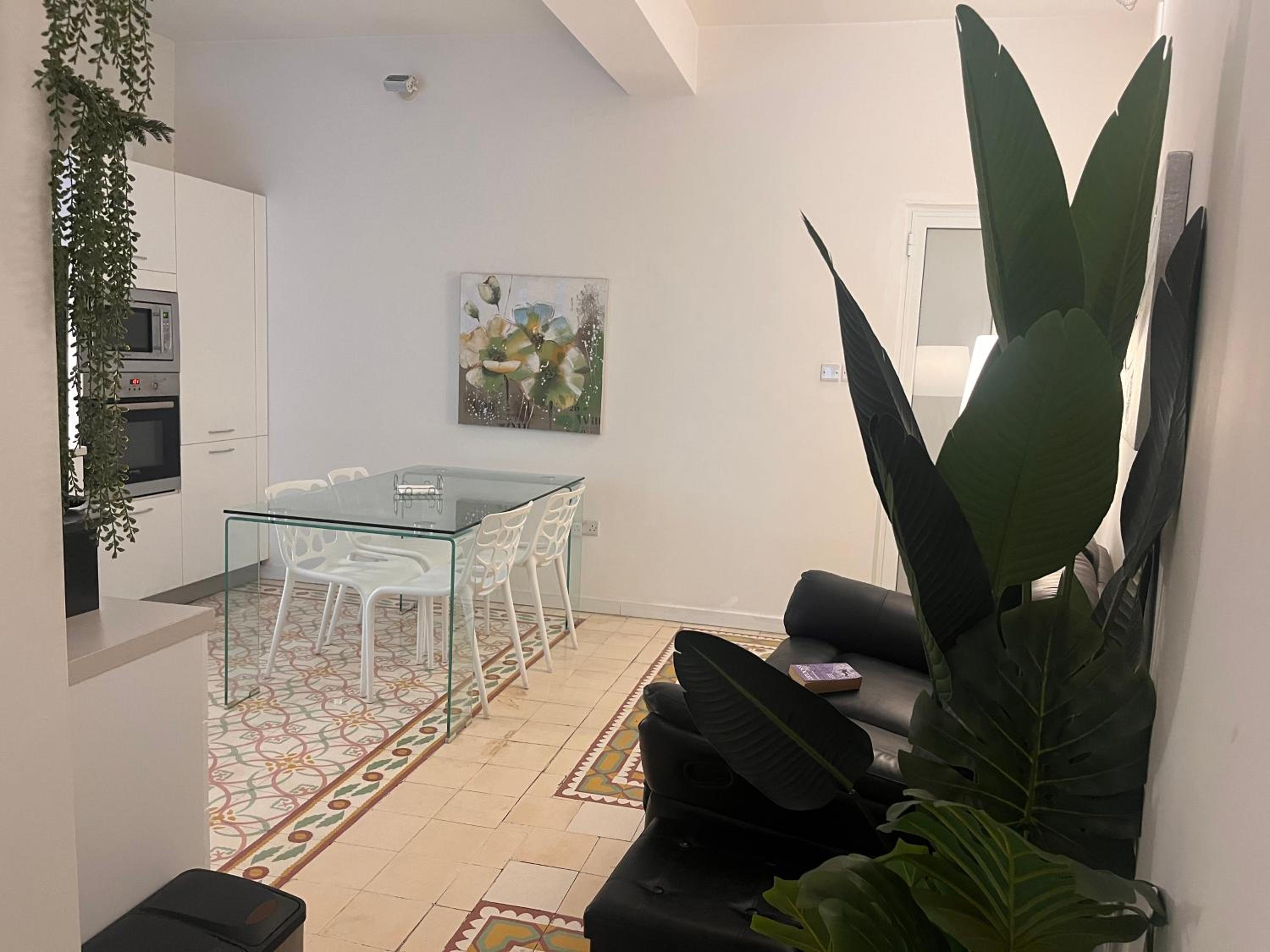 Cozy, modern and welcoming