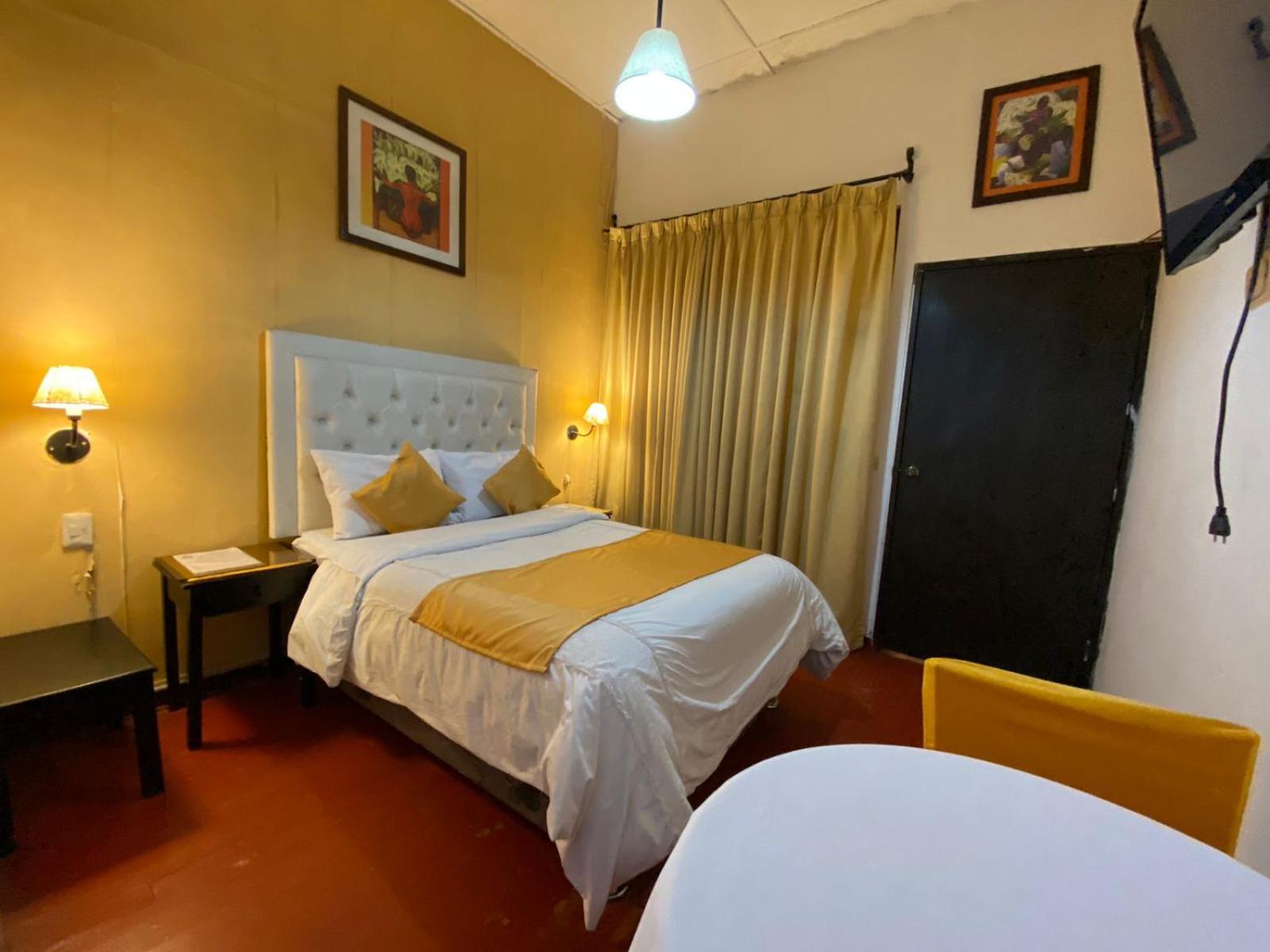 Hotel Campanario