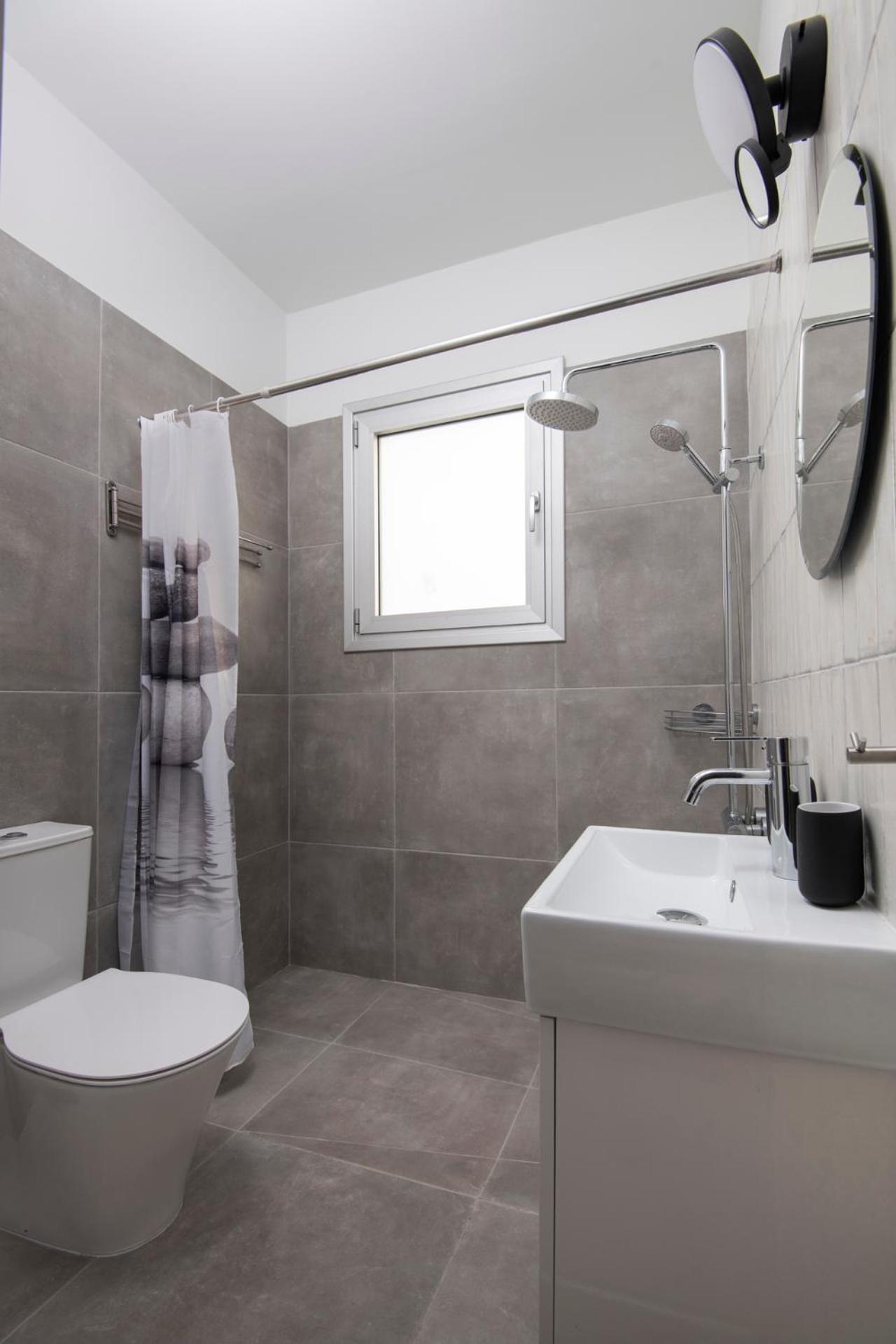 Amazing Two Bedroom Apartment
