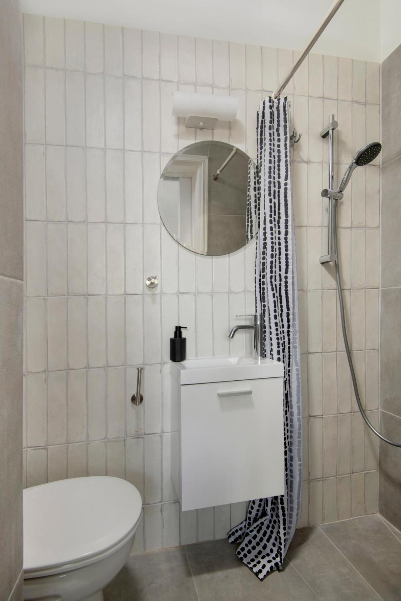 Amazing Two Bedroom Apartment