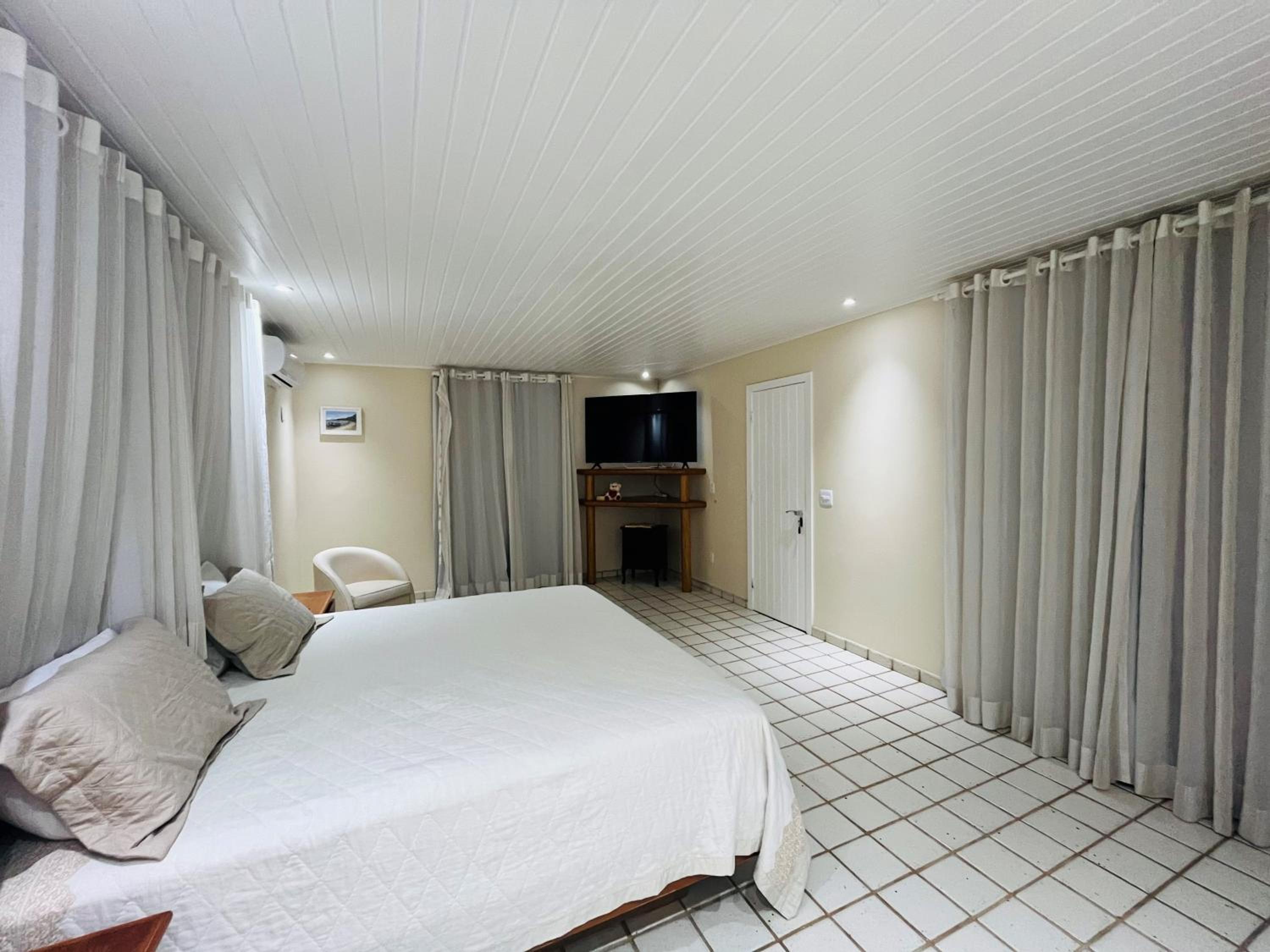 Duplex 250m da praia, rede futevôlei, sauna