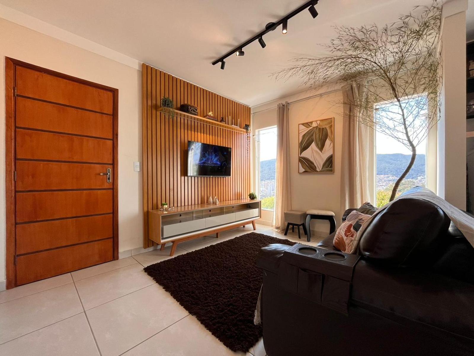 Flat Bambu - Centro - Vista Maravilhosa com Garagem e Elevador