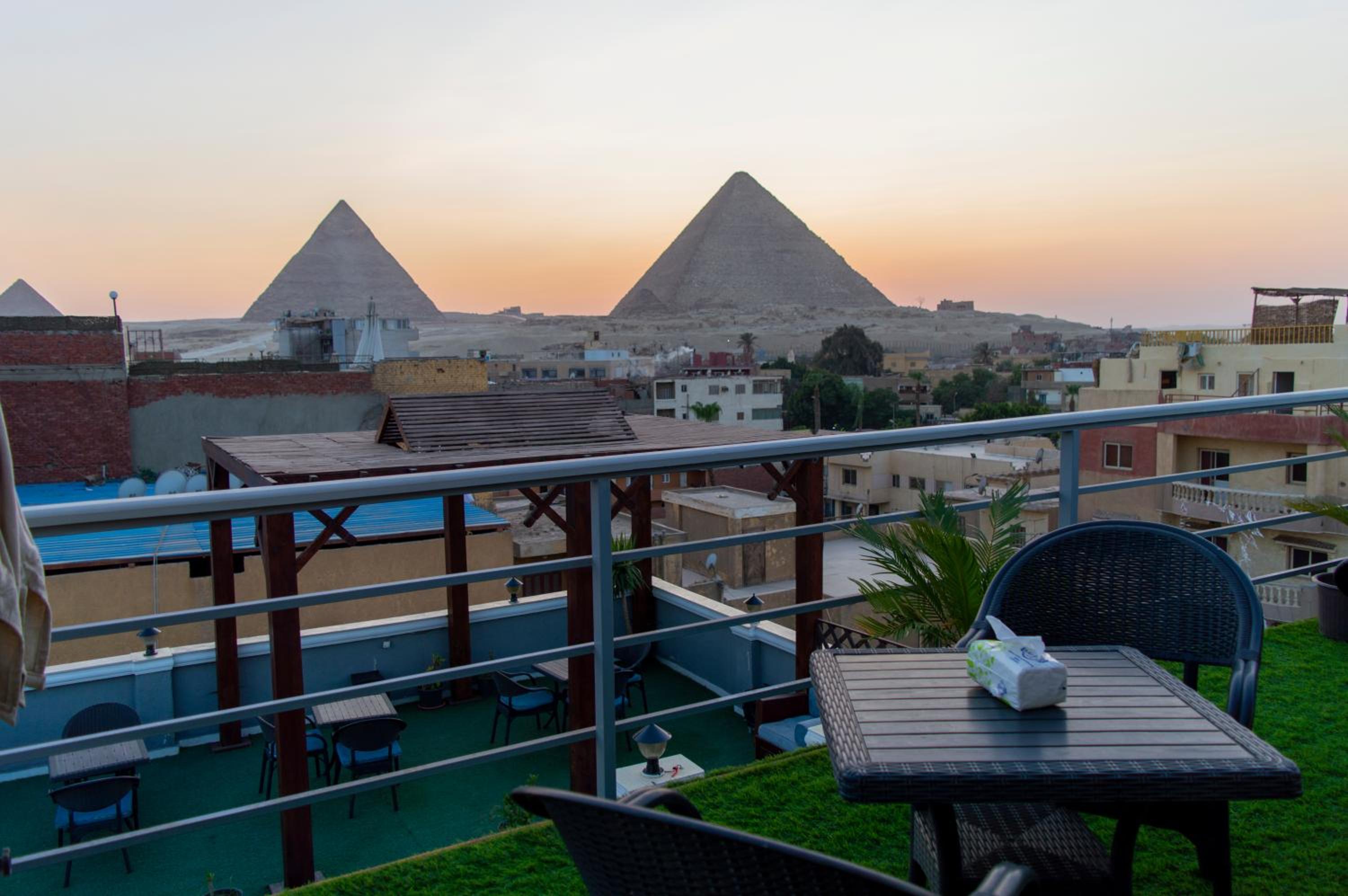 The Pyramids Gate Inn