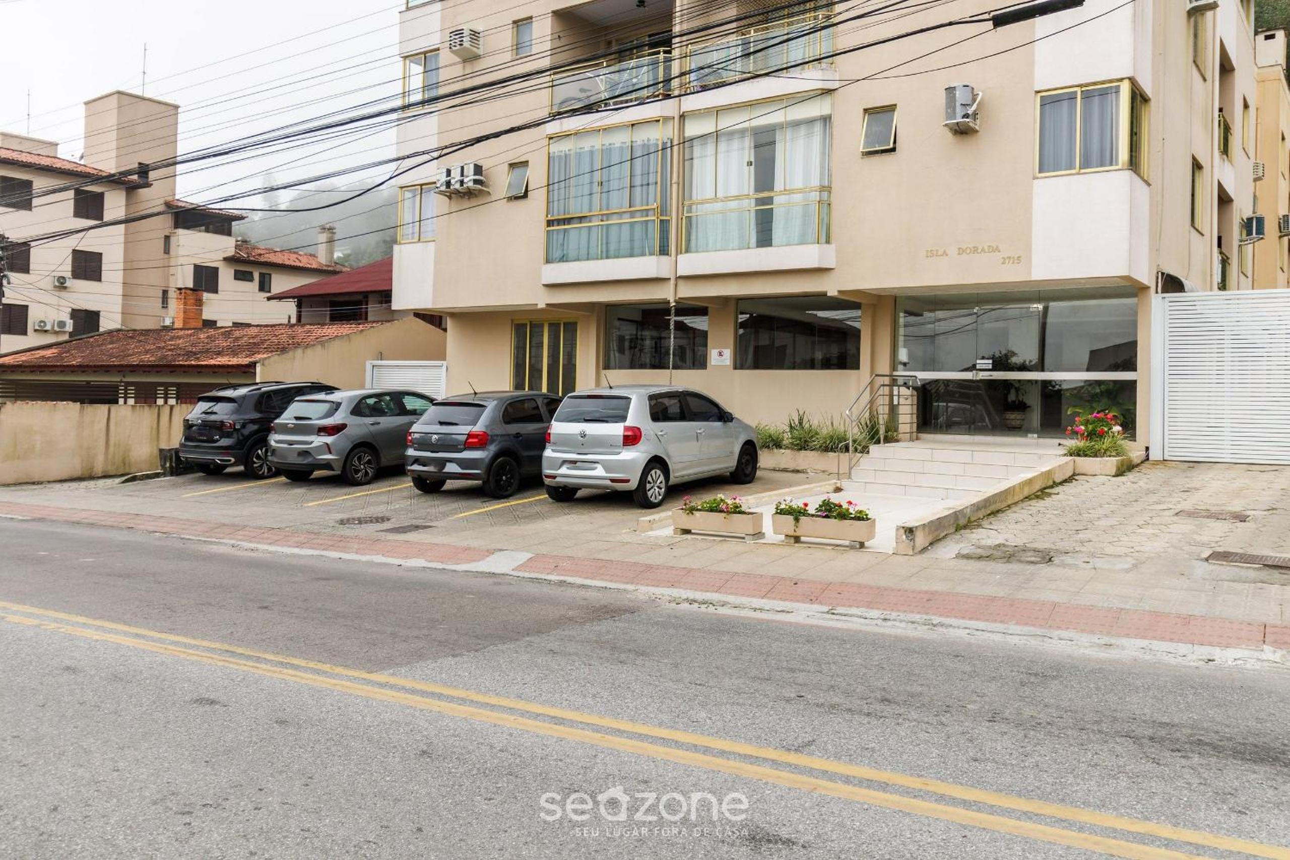 Sea View Apt 240m from the Beach in Jurerê IDO207