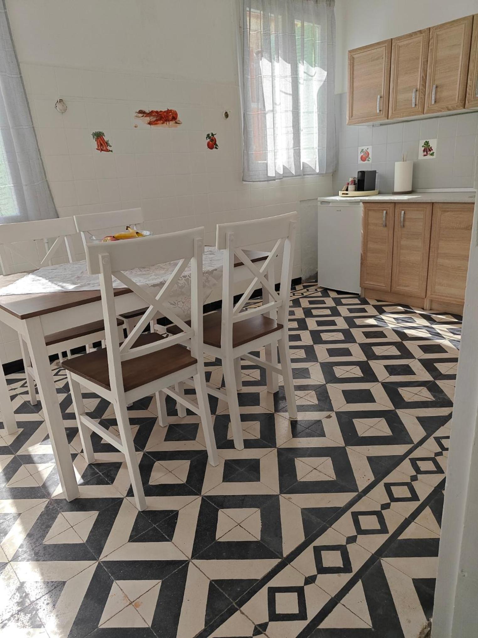 Stefani retro luxury apartments