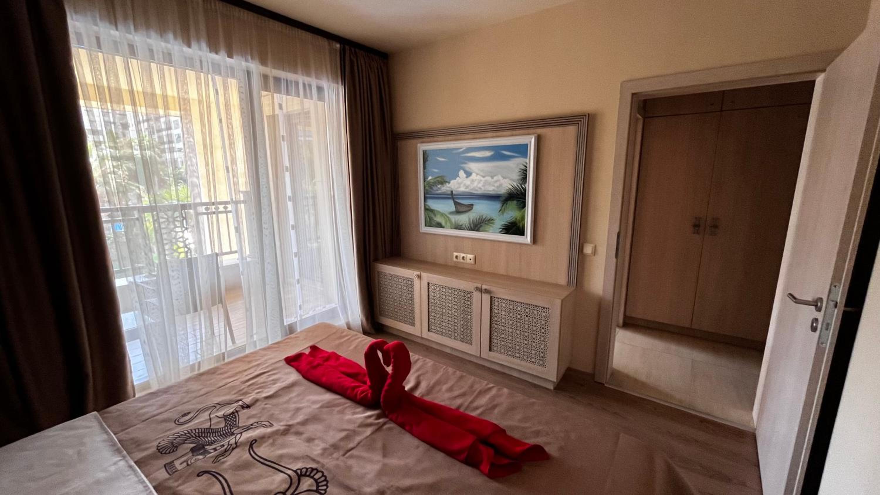 ARGISHT SUPERIOR APARTMENT