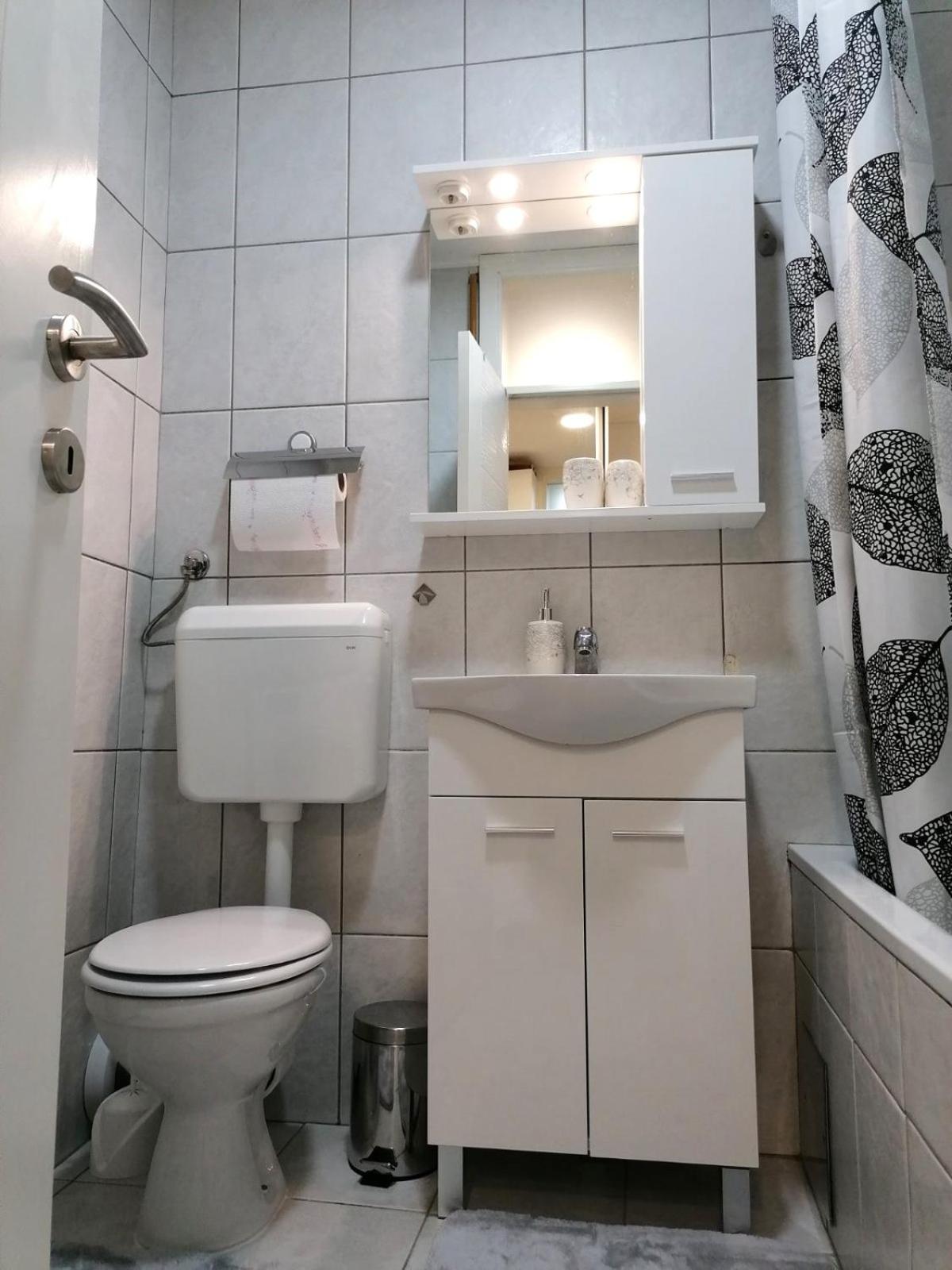4th Floor Apartment