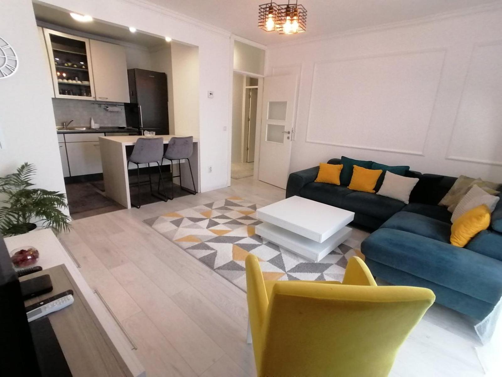 4th Floor Apartment