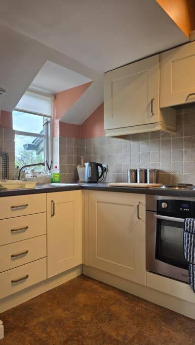 No8 College Gate Windermere view 3