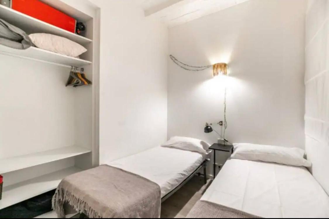 Stylish apartment in Plaça Espanya