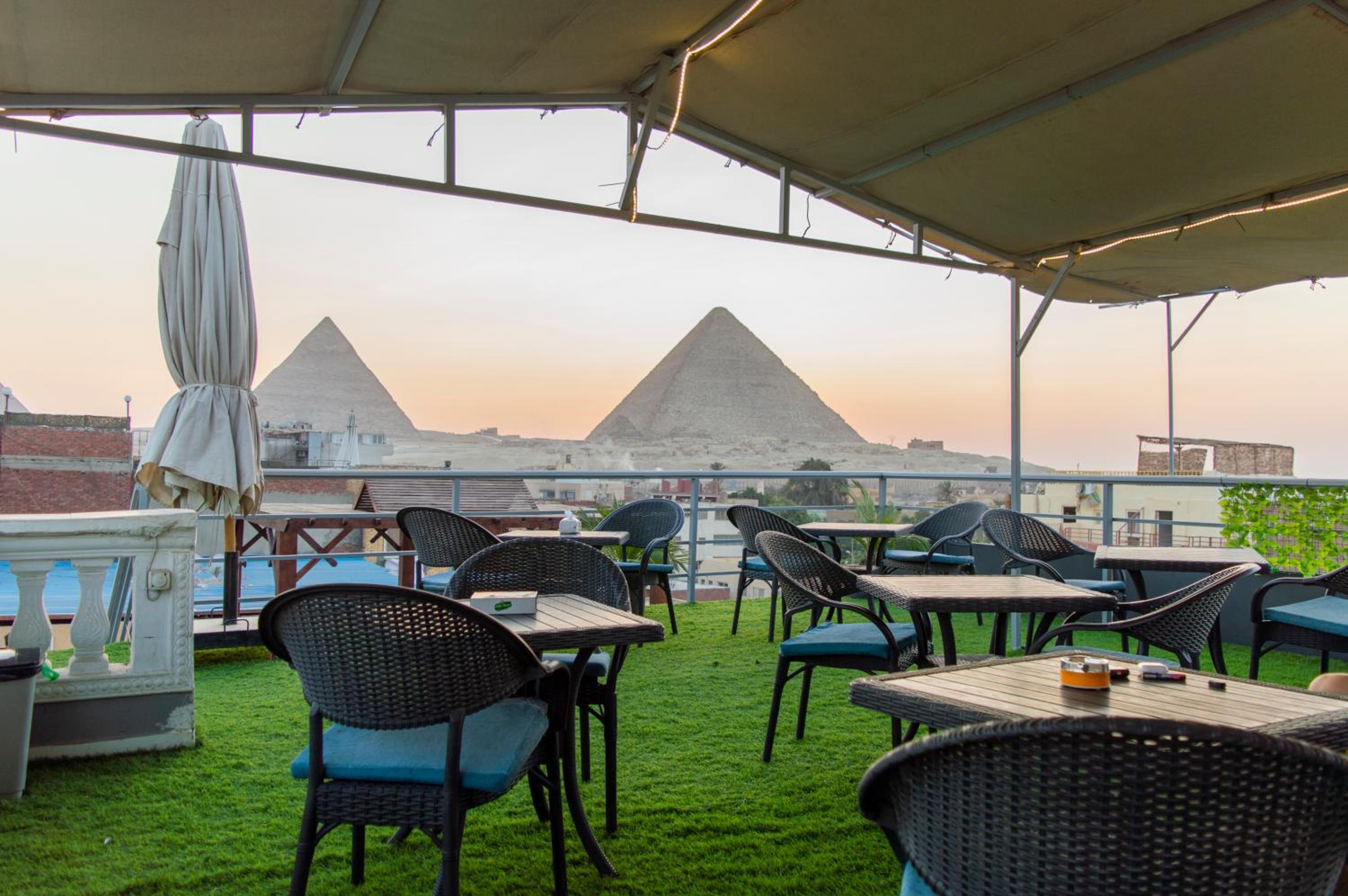 The Pyramids Gate Inn