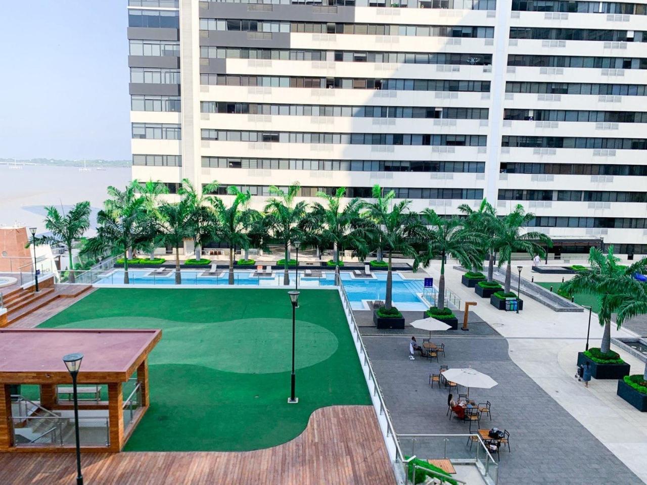 Departamento Vista al Río, Puerto Santa Ana, Torres Bellini III-IV