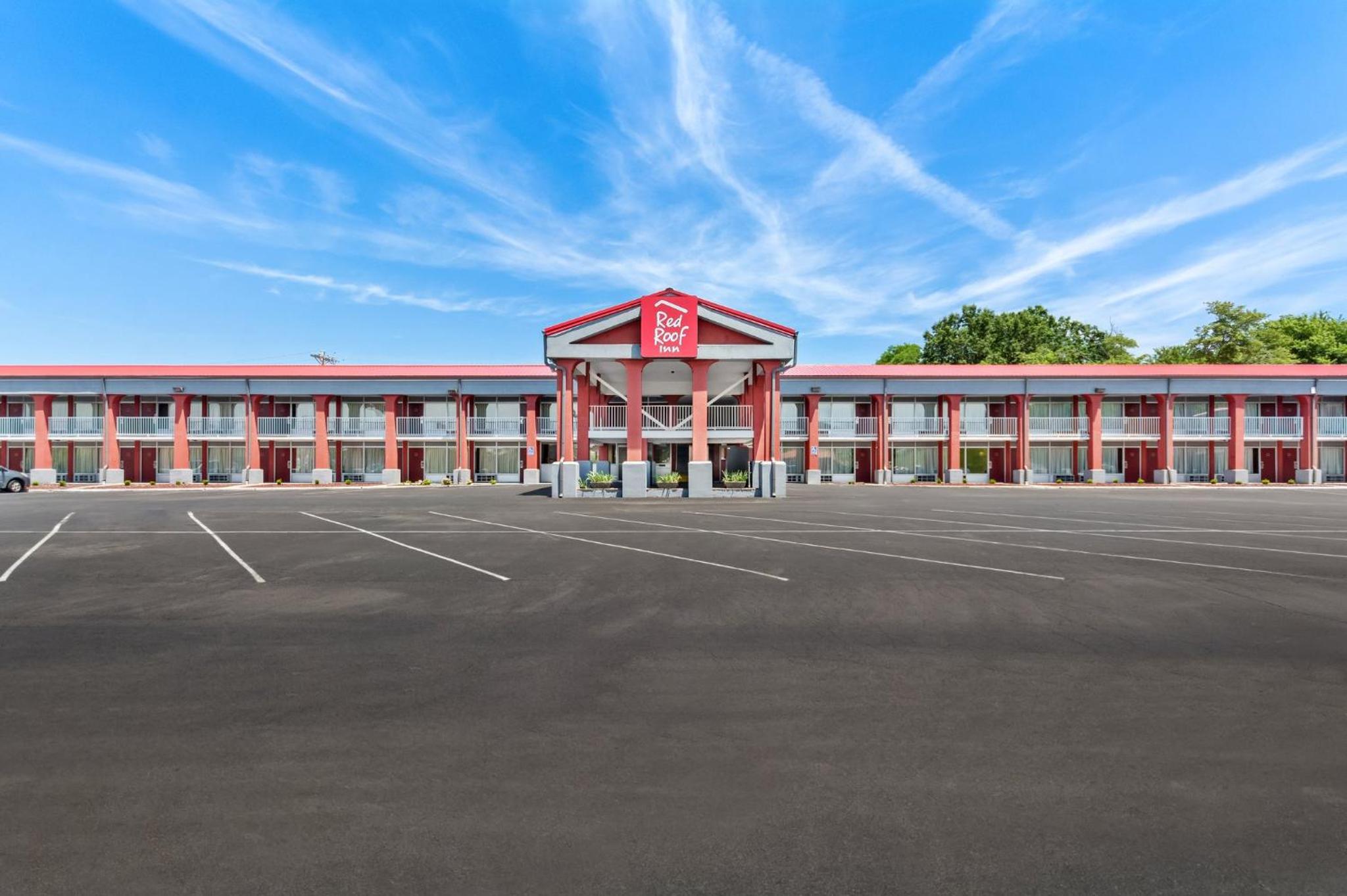 Red Roof Inn Berea view 4