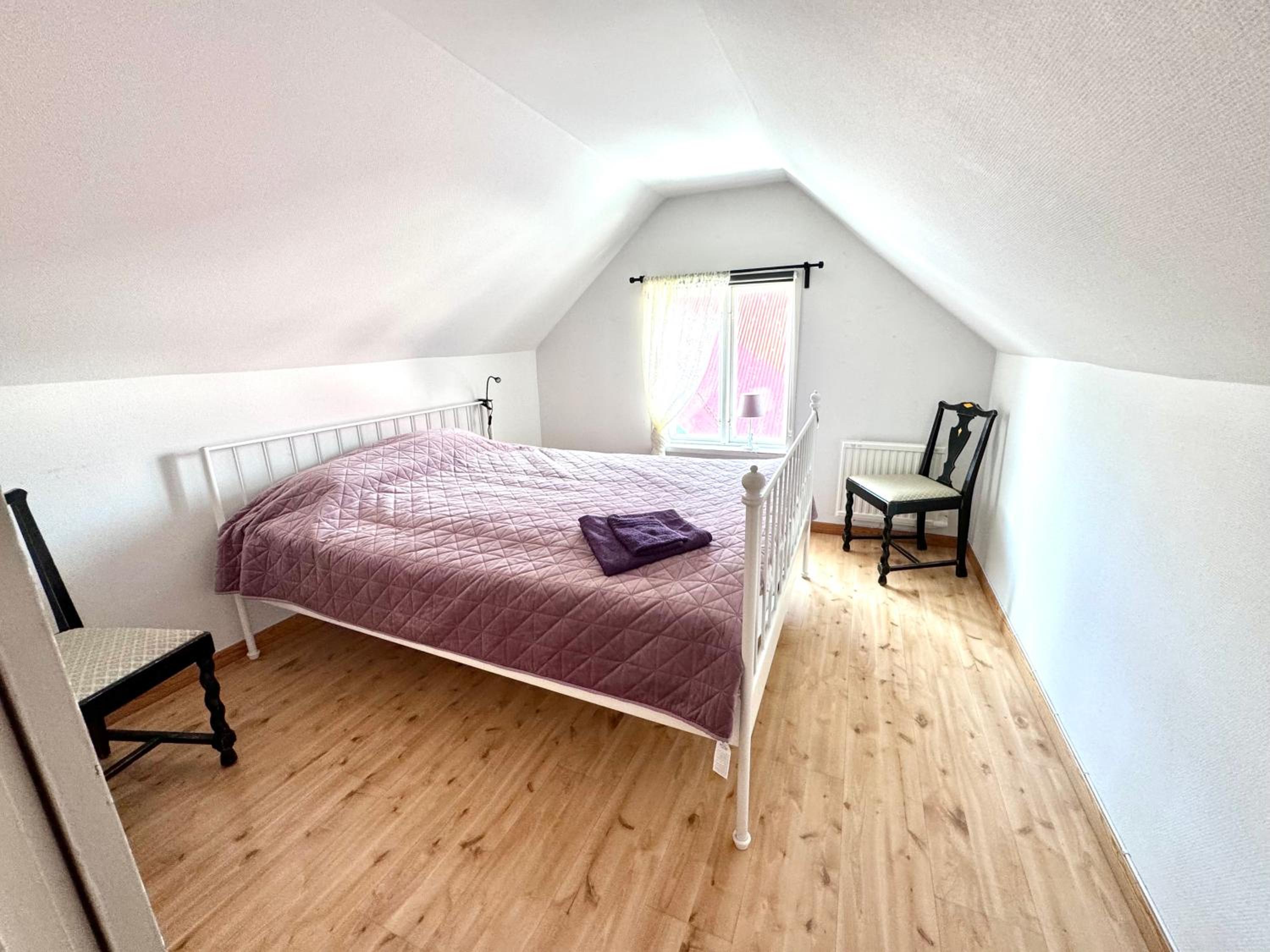 Hjälmarödsgård