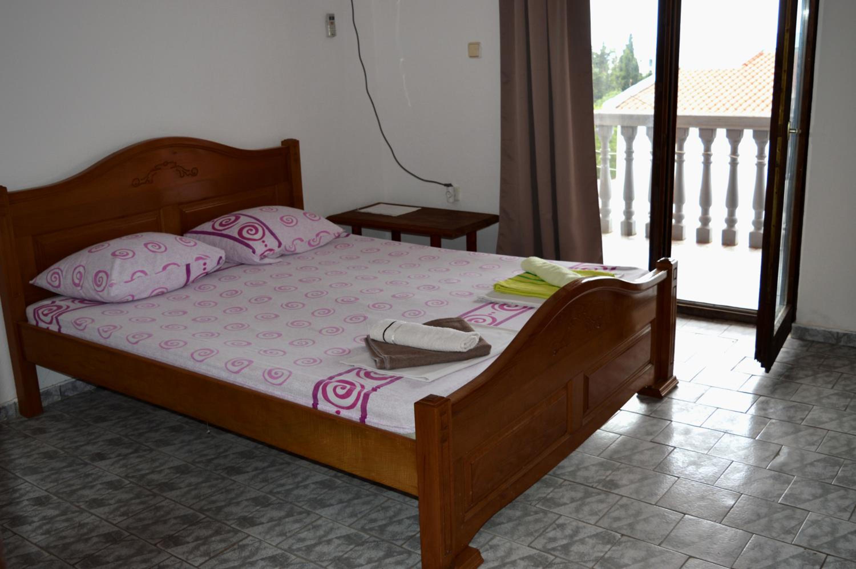Photo 46