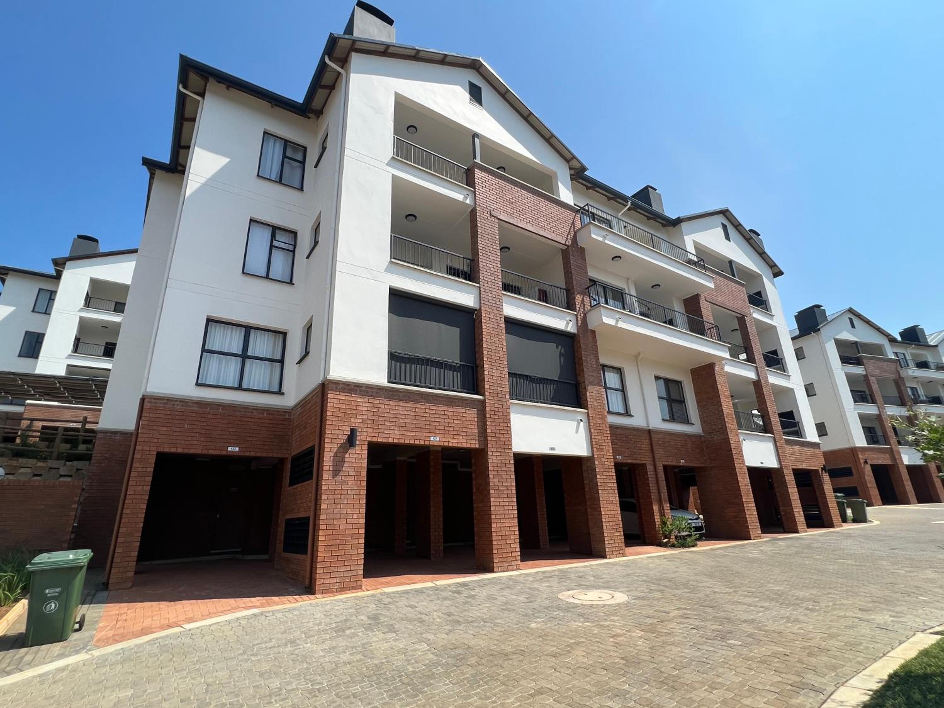 Hotel 427 Ballito Hills - Lovely 3 bedroom apartment - Image 1