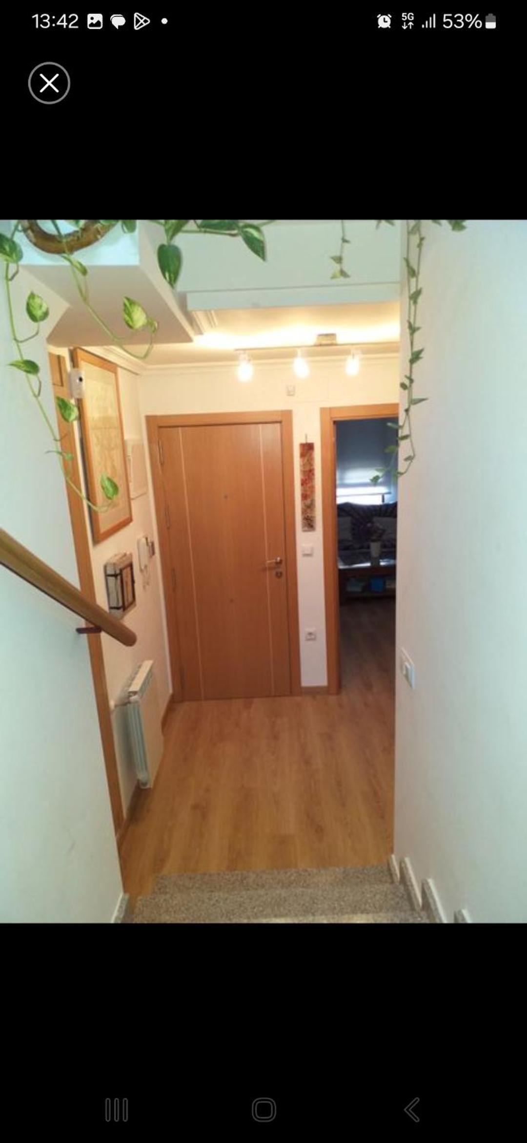Duplex con piscina en barrio residencial