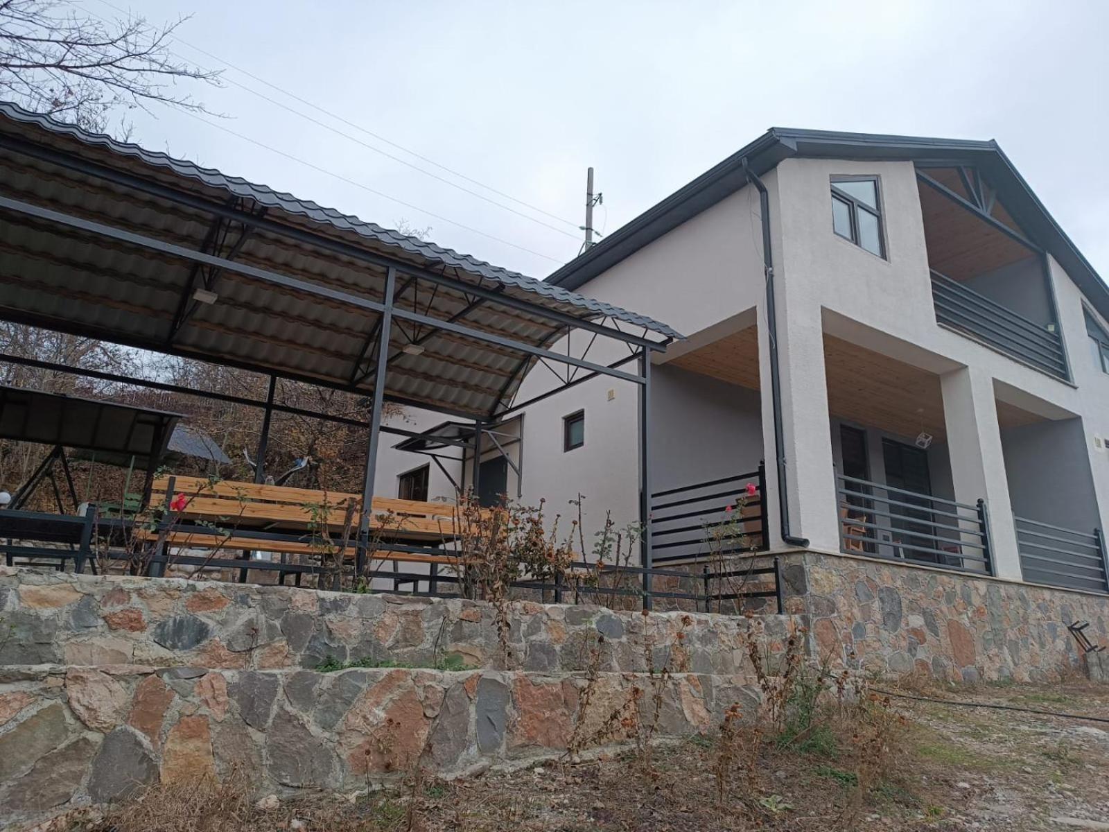 Villa gusar