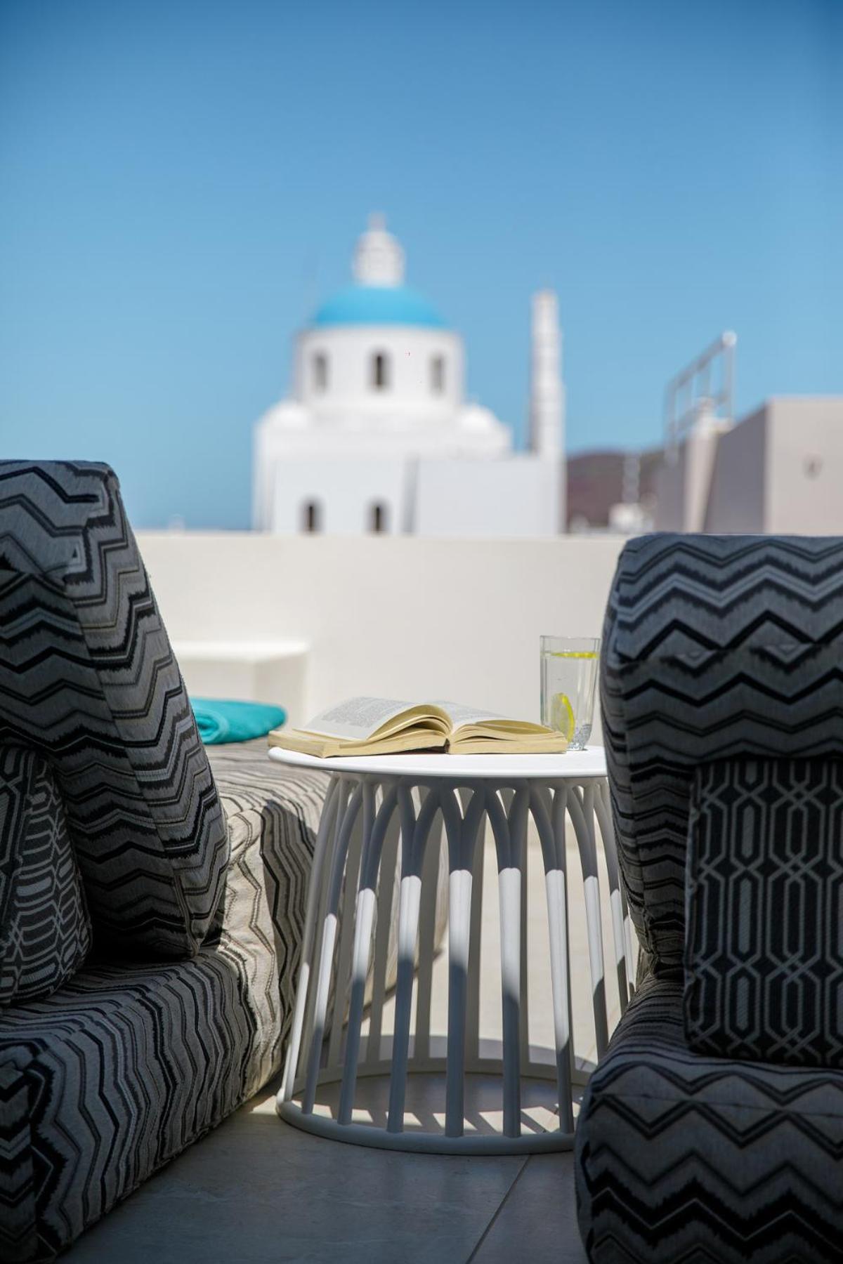 Oia Vacations - La Madeleine - Property Image 30