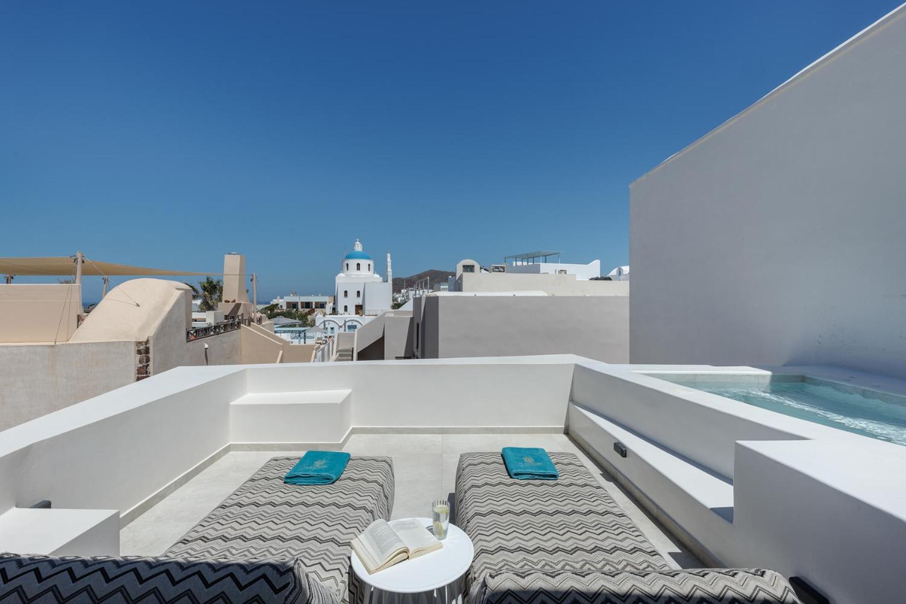 Oia Vacations - La Madeleine - Property Image 31
