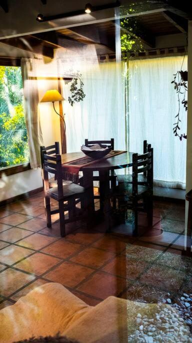 Exelente cabaña rodeada de naturaleza para 5 Pax