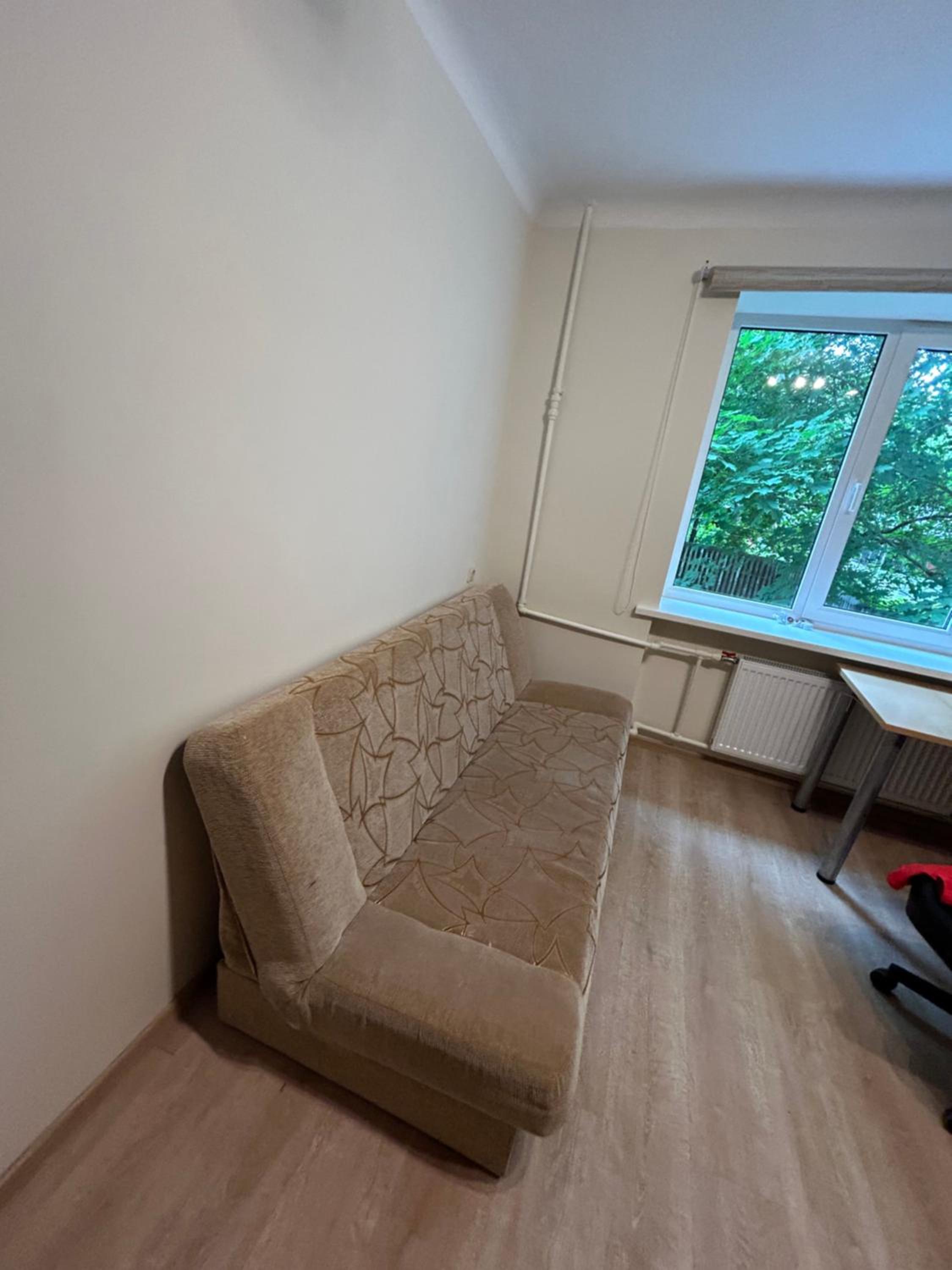 First floor apartment view 5