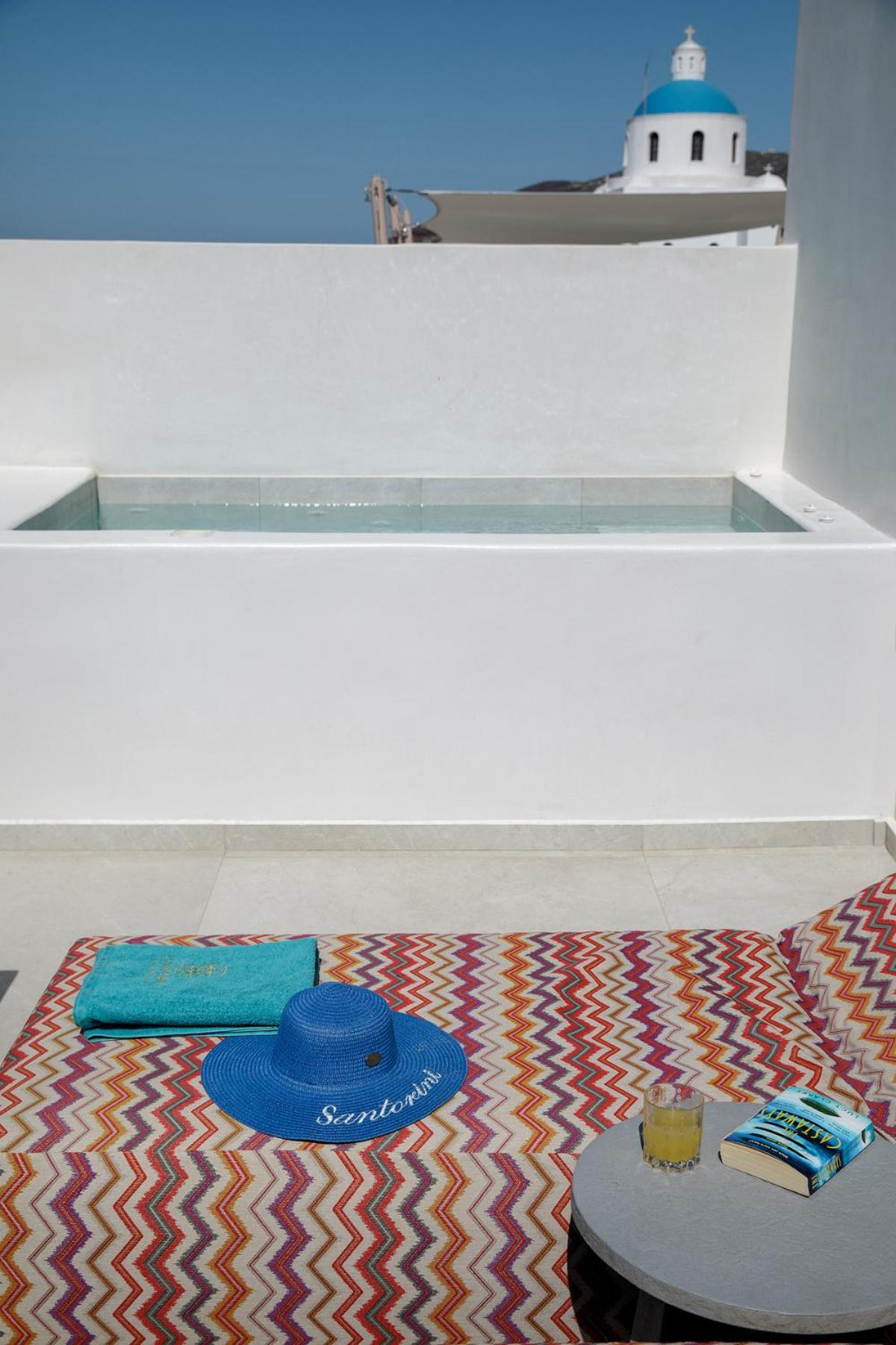 Oia Vacations - La Madeleine - Property Image 88