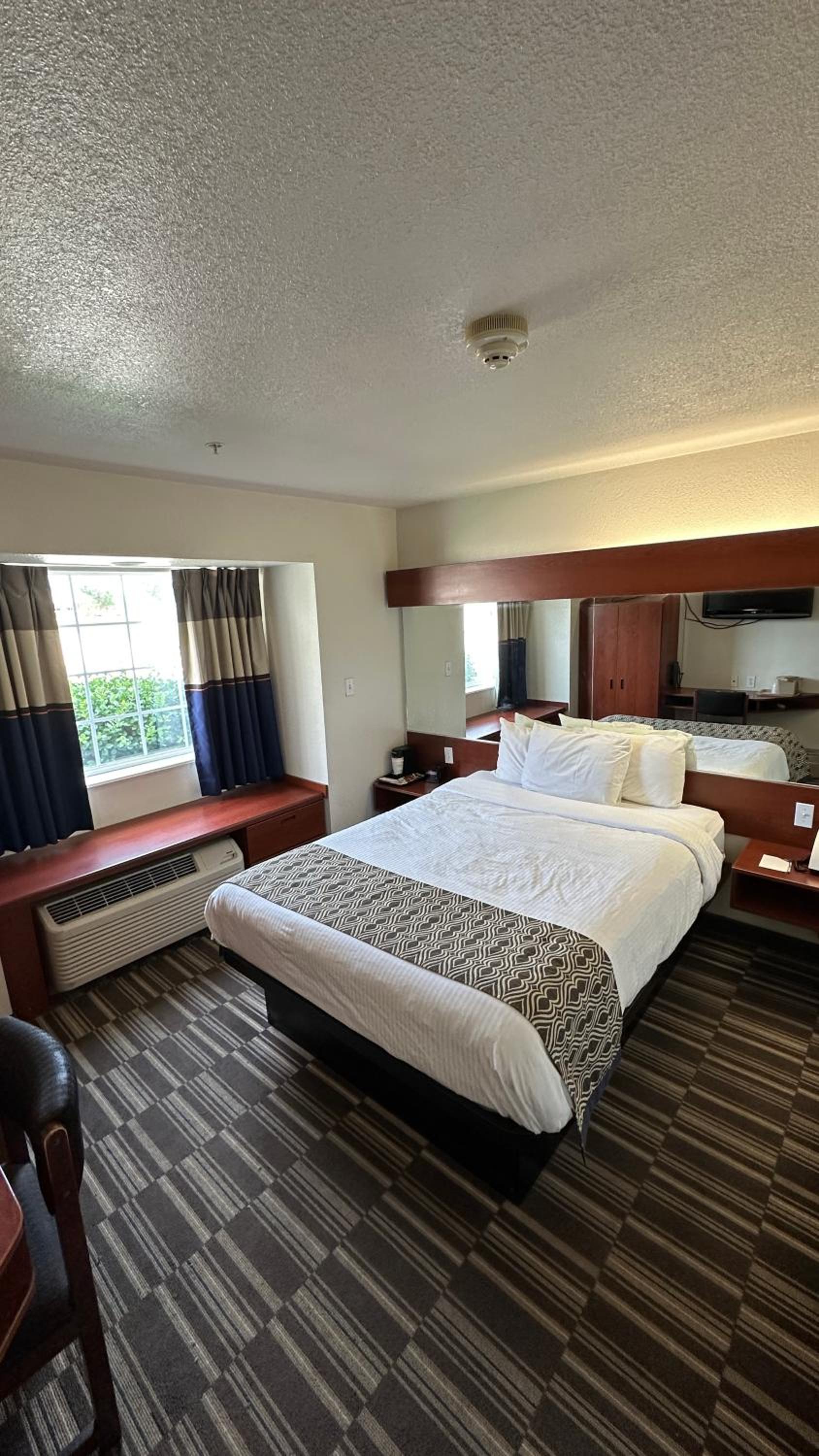 Microtel Inn and Suites By Wyndham Miami OK