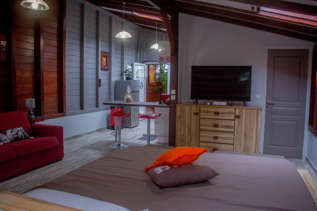 Grand Bungalow Viguier - Rivière Salée