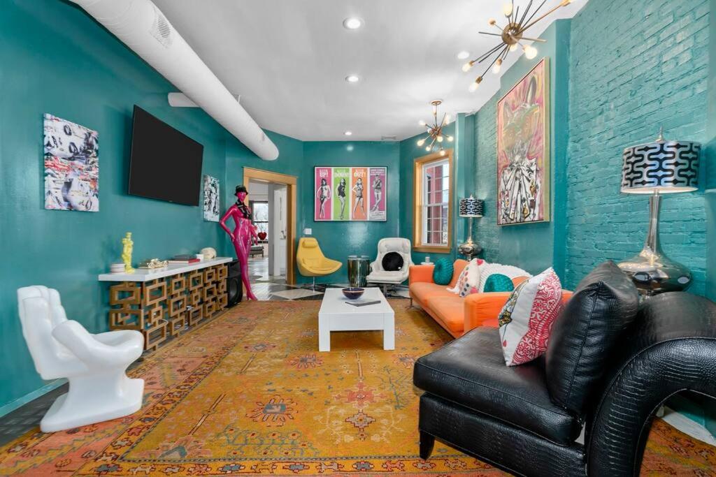 lounge