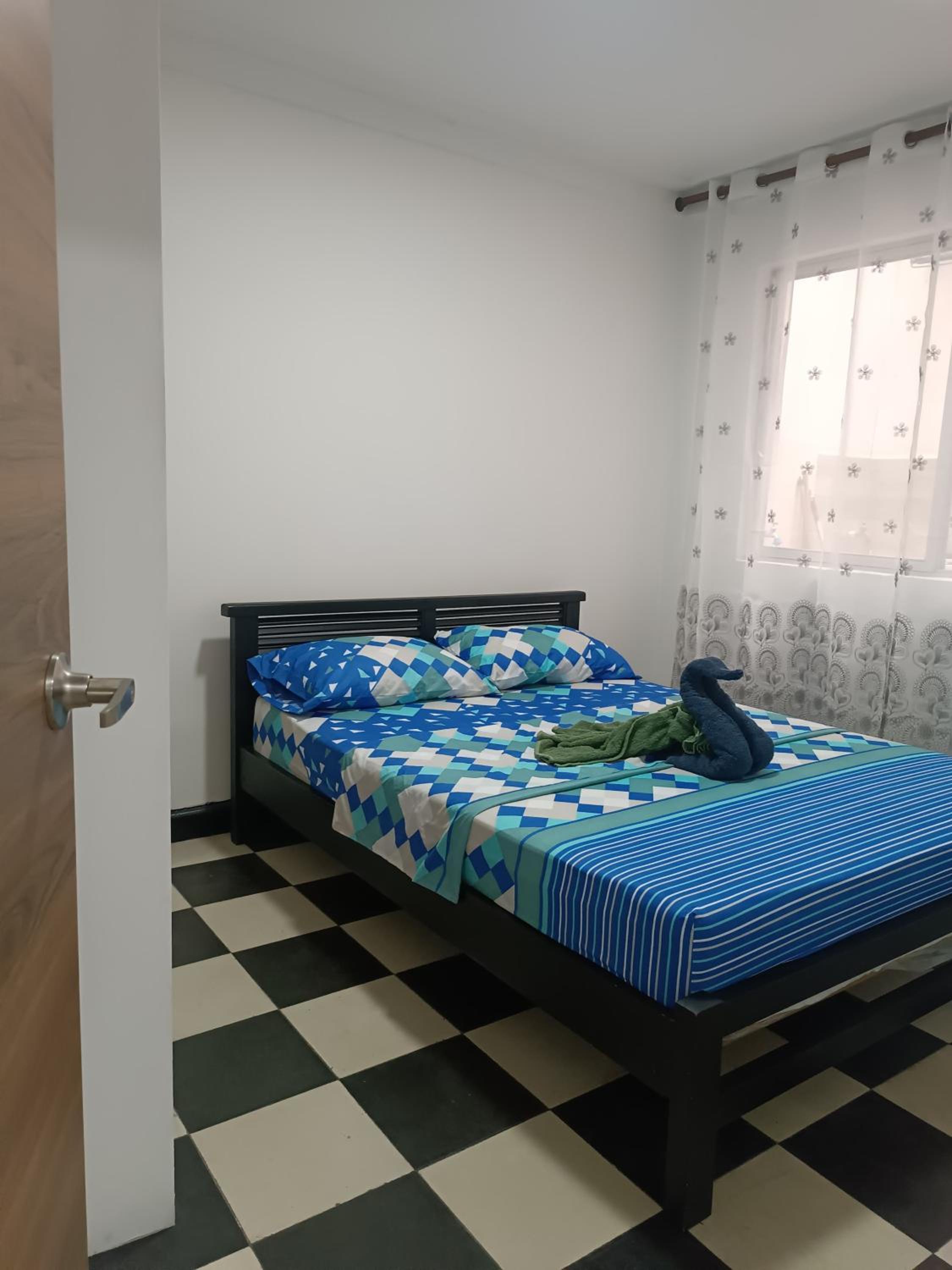 Apartamento Amoblado amplio y confortable, excelente ubicación 