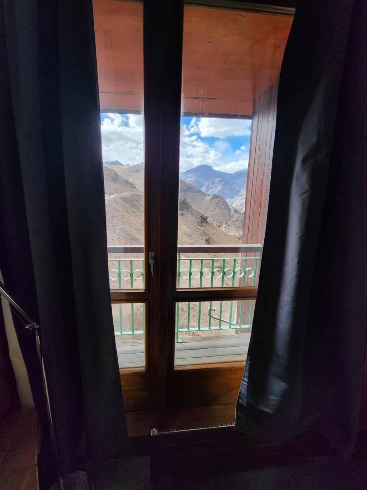 HOM I Edif Mirador del Inca Valle Nevado Piscina 10PAX