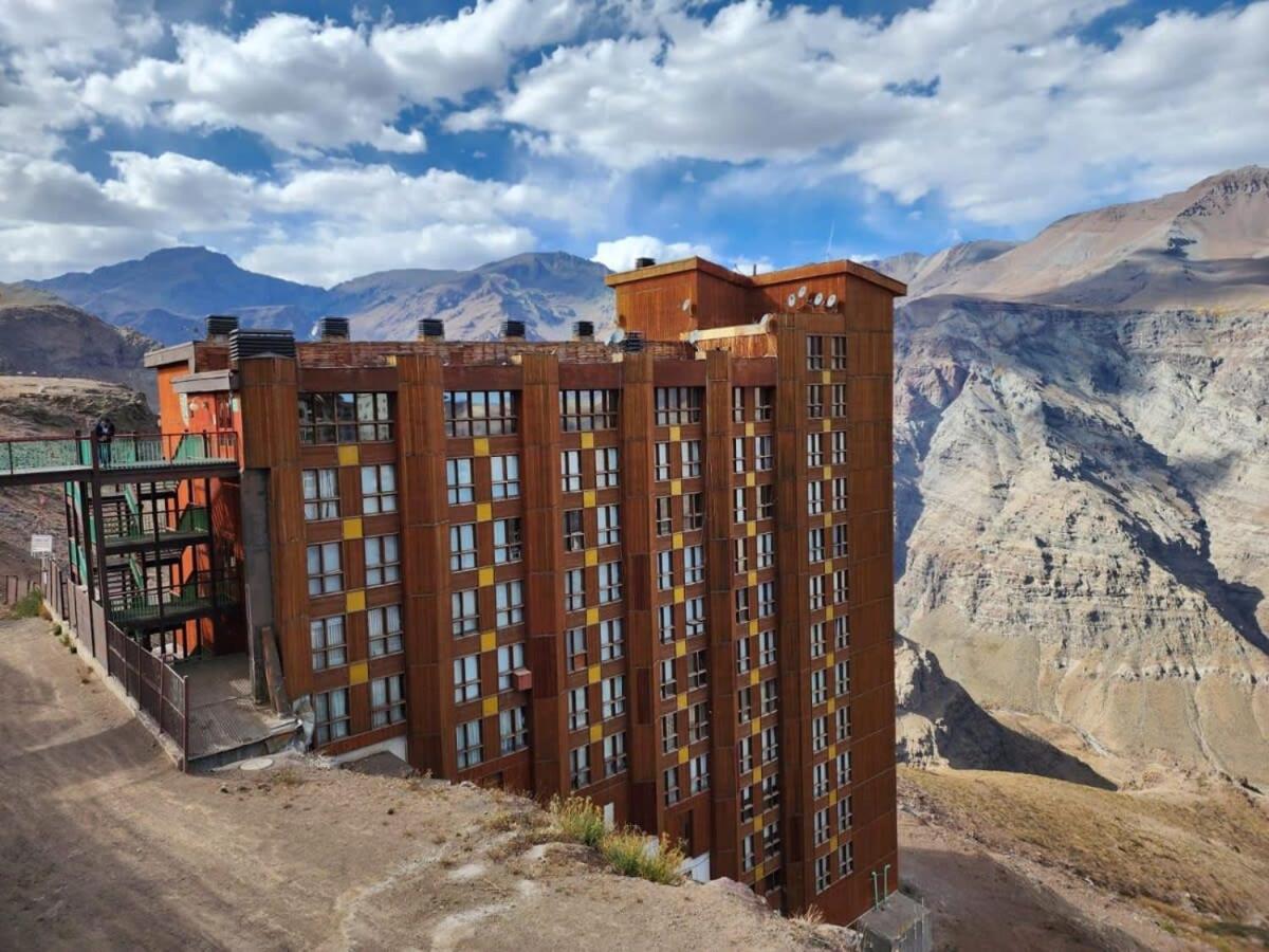 HOM I Edif Mirador del Inca Valle Nevado Piscina 10PAX