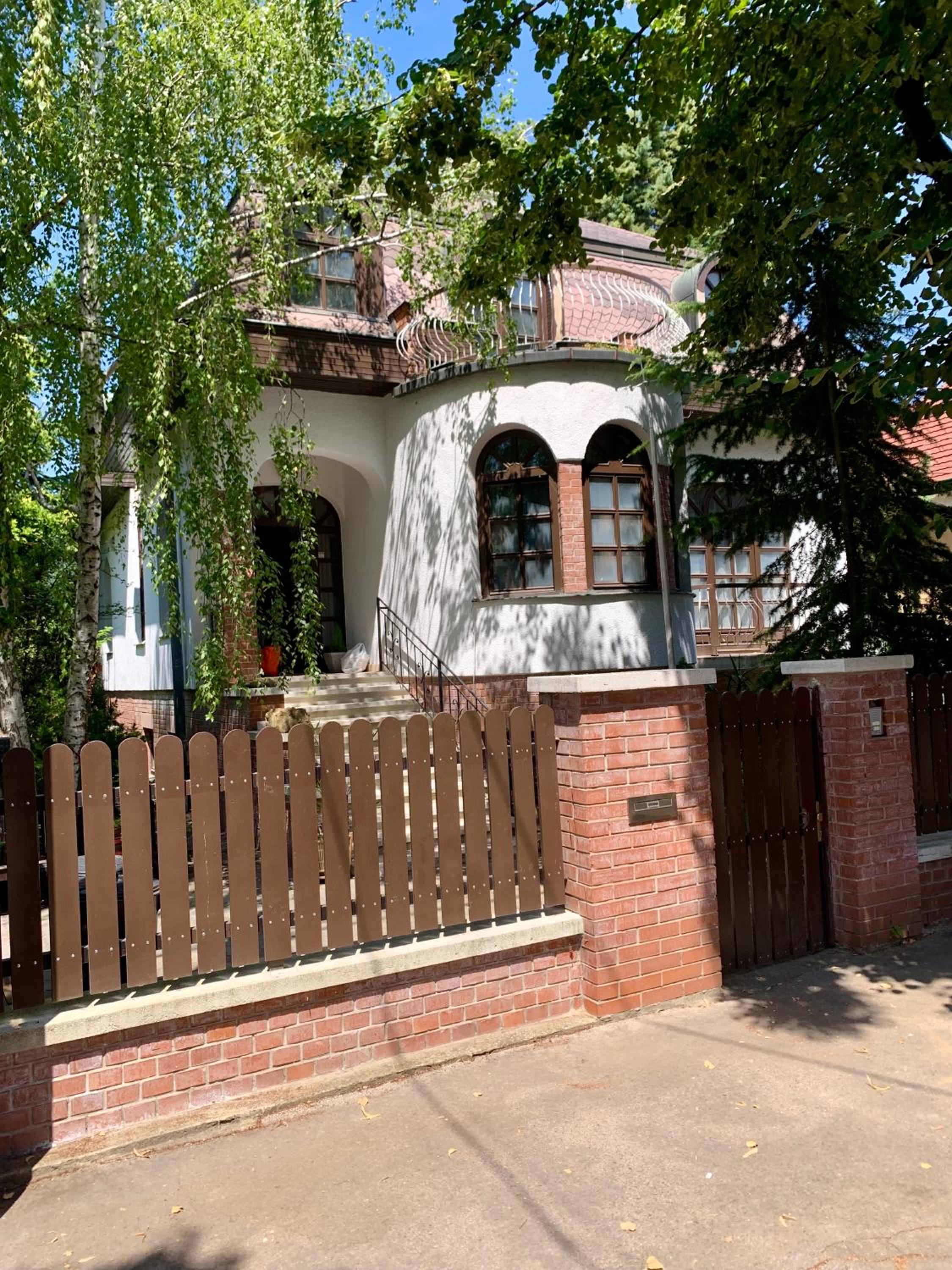Villa Butterfly