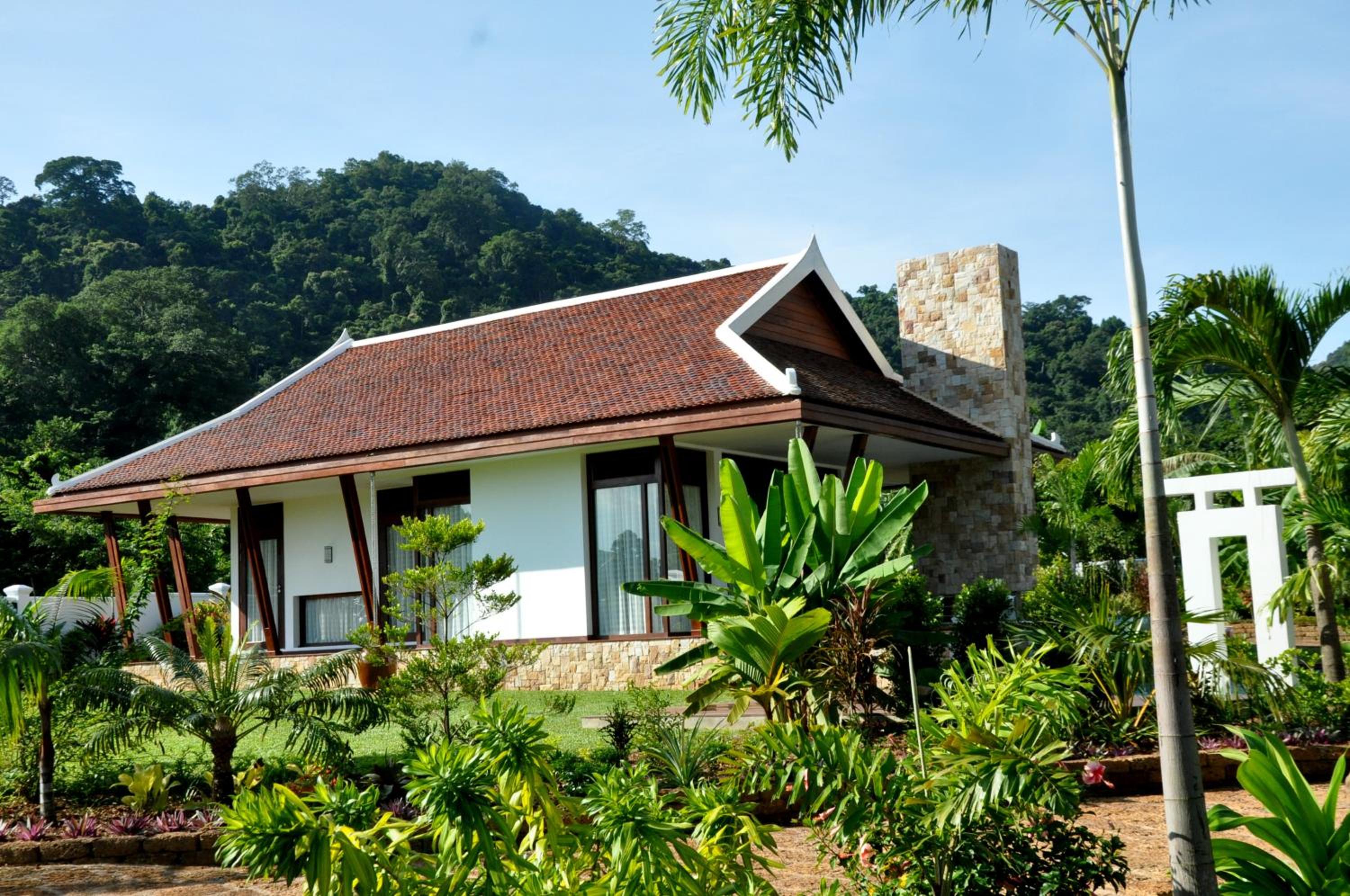 Cominsia Lodge