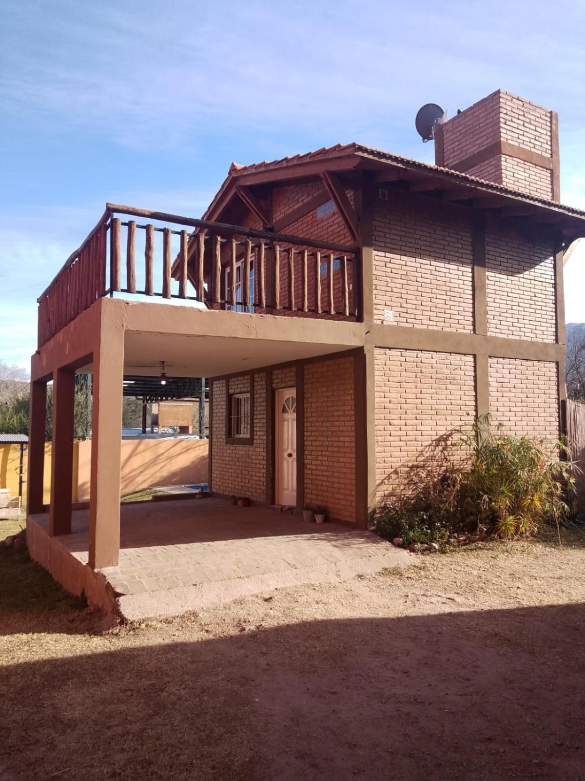 Cabañas - Centro de Potrero de los Funes