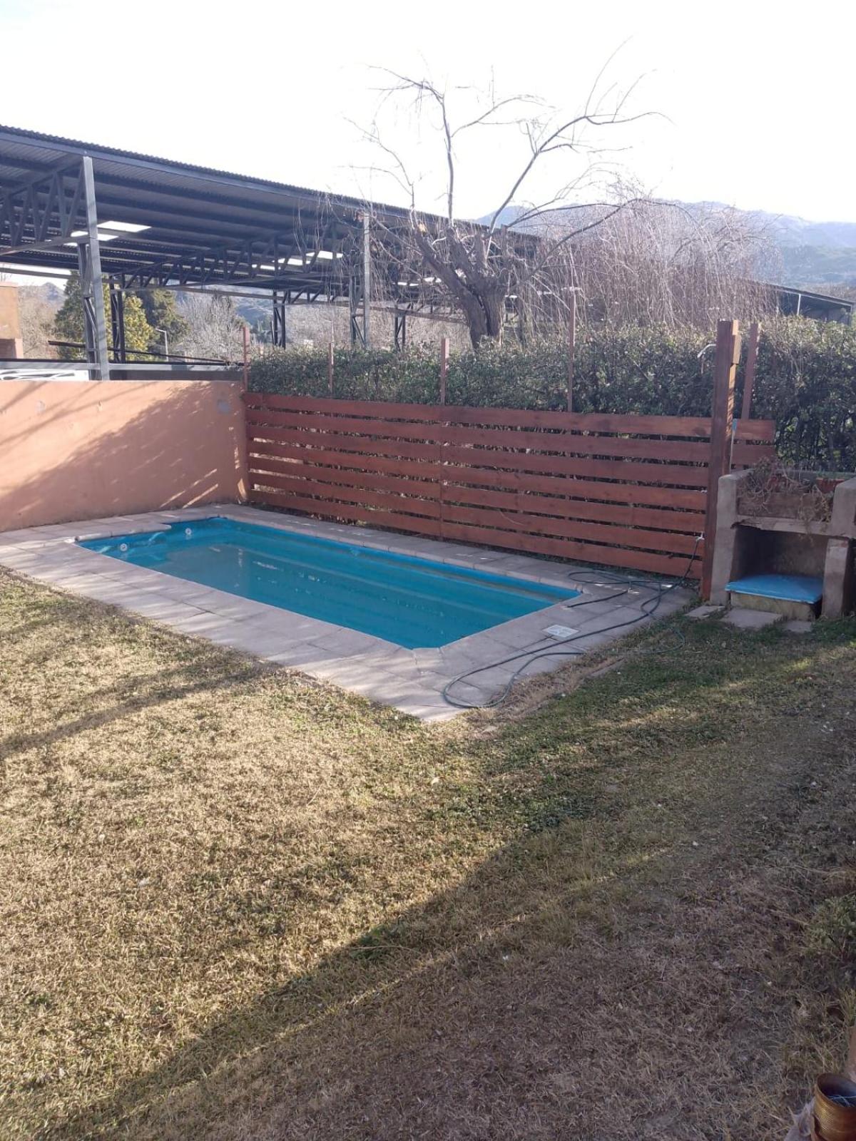 Cabañas - Centro de Potrero de los Funes